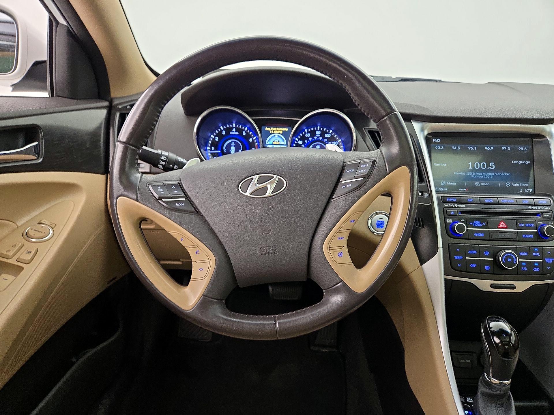 Thumbnail: 2014 Hyundai Sonata - 10