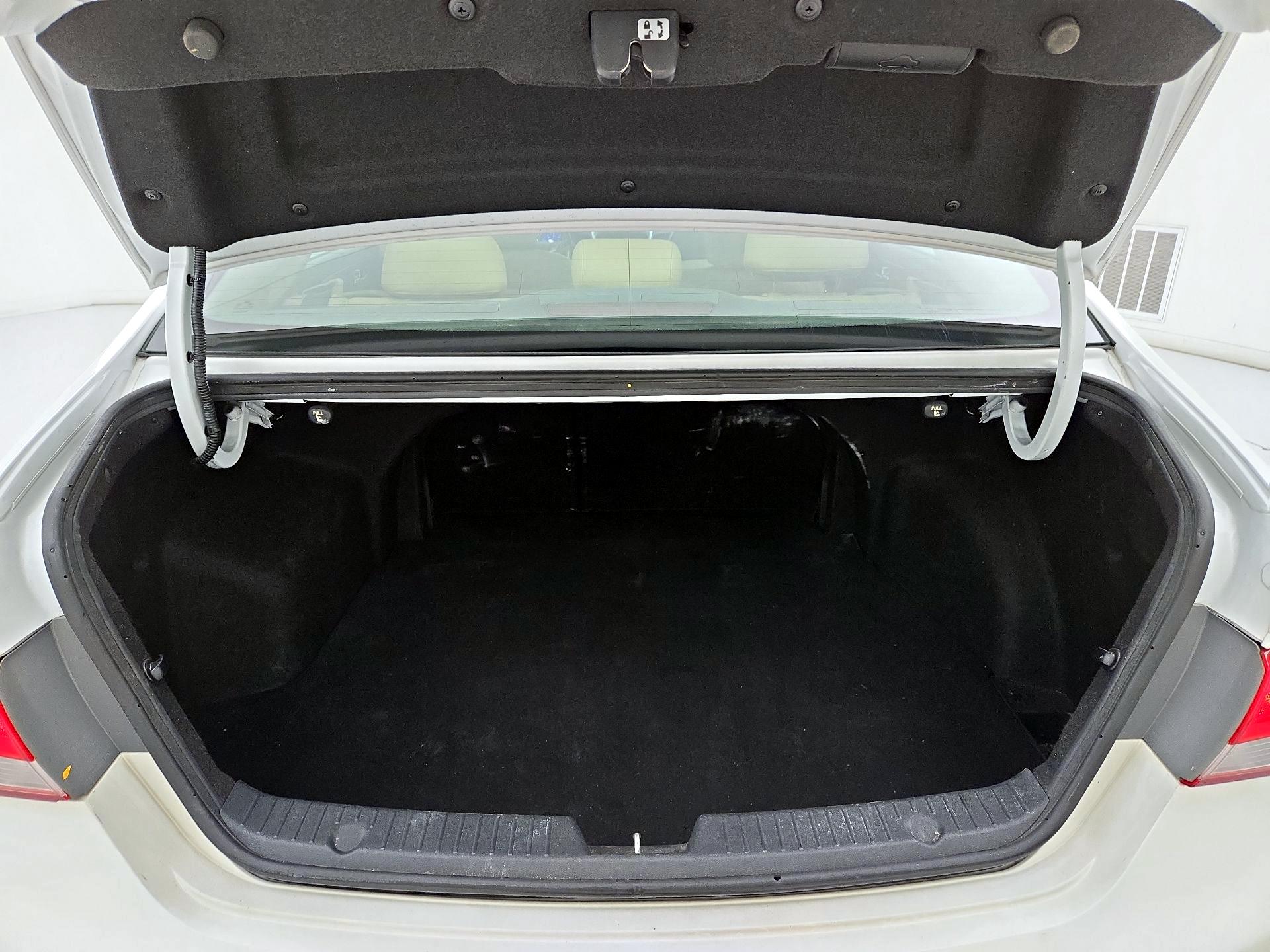 Thumbnail: 2014 Hyundai Sonata - 20