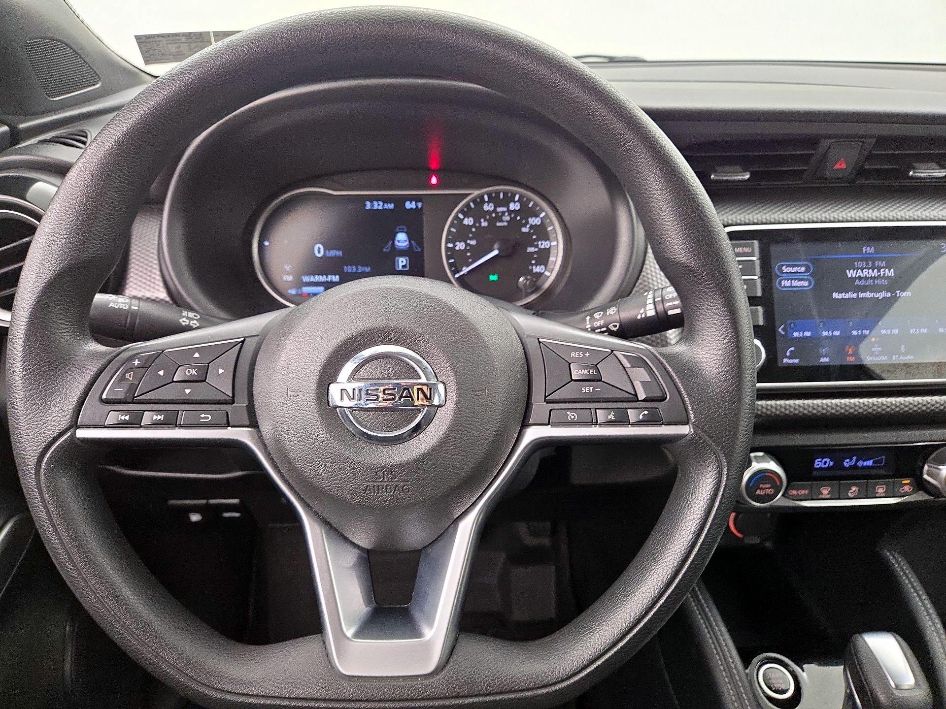 Thumbnail: 2019 Nissan Kicks - 10