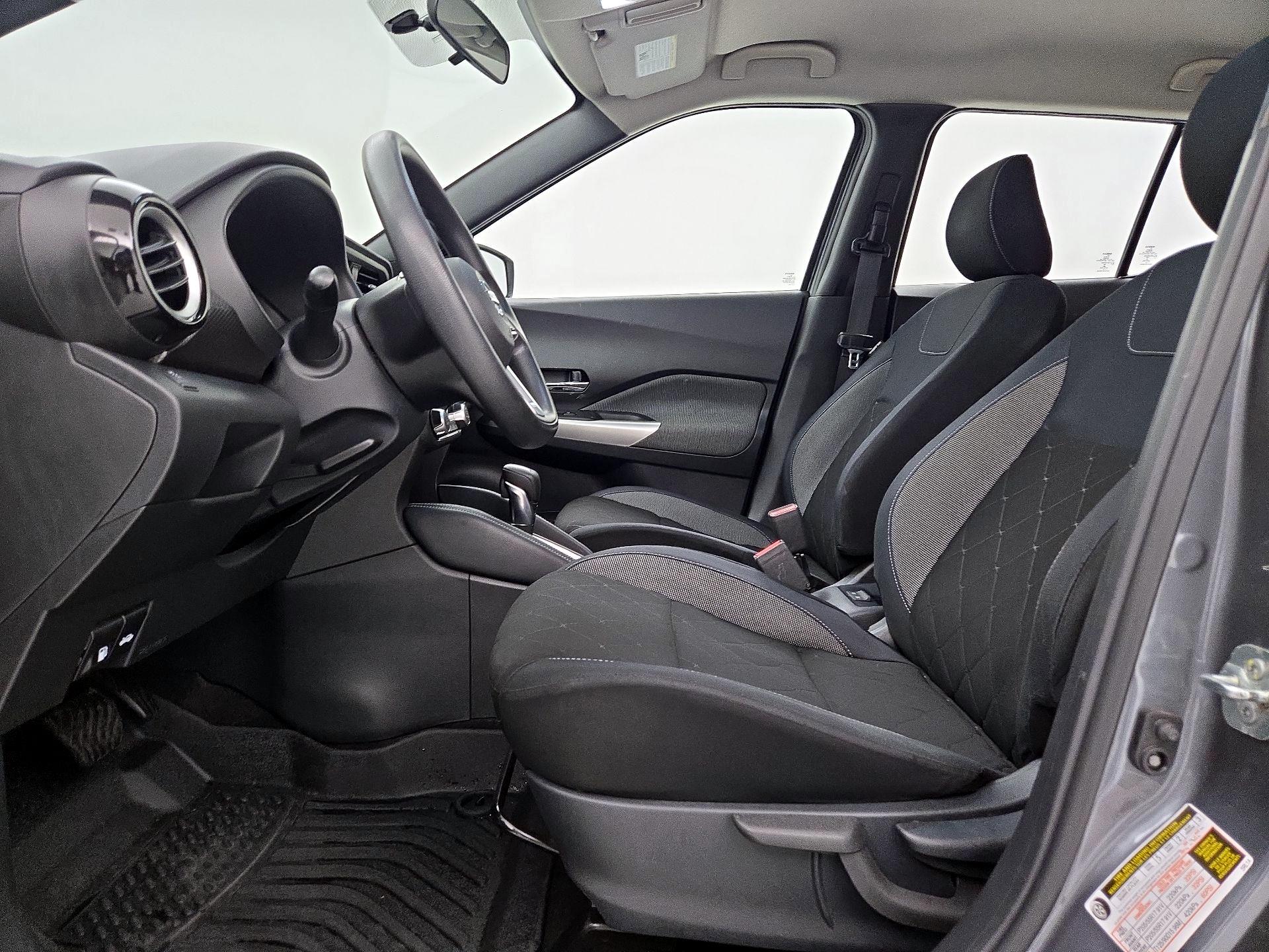 Thumbnail: 2019 Nissan Kicks - 11