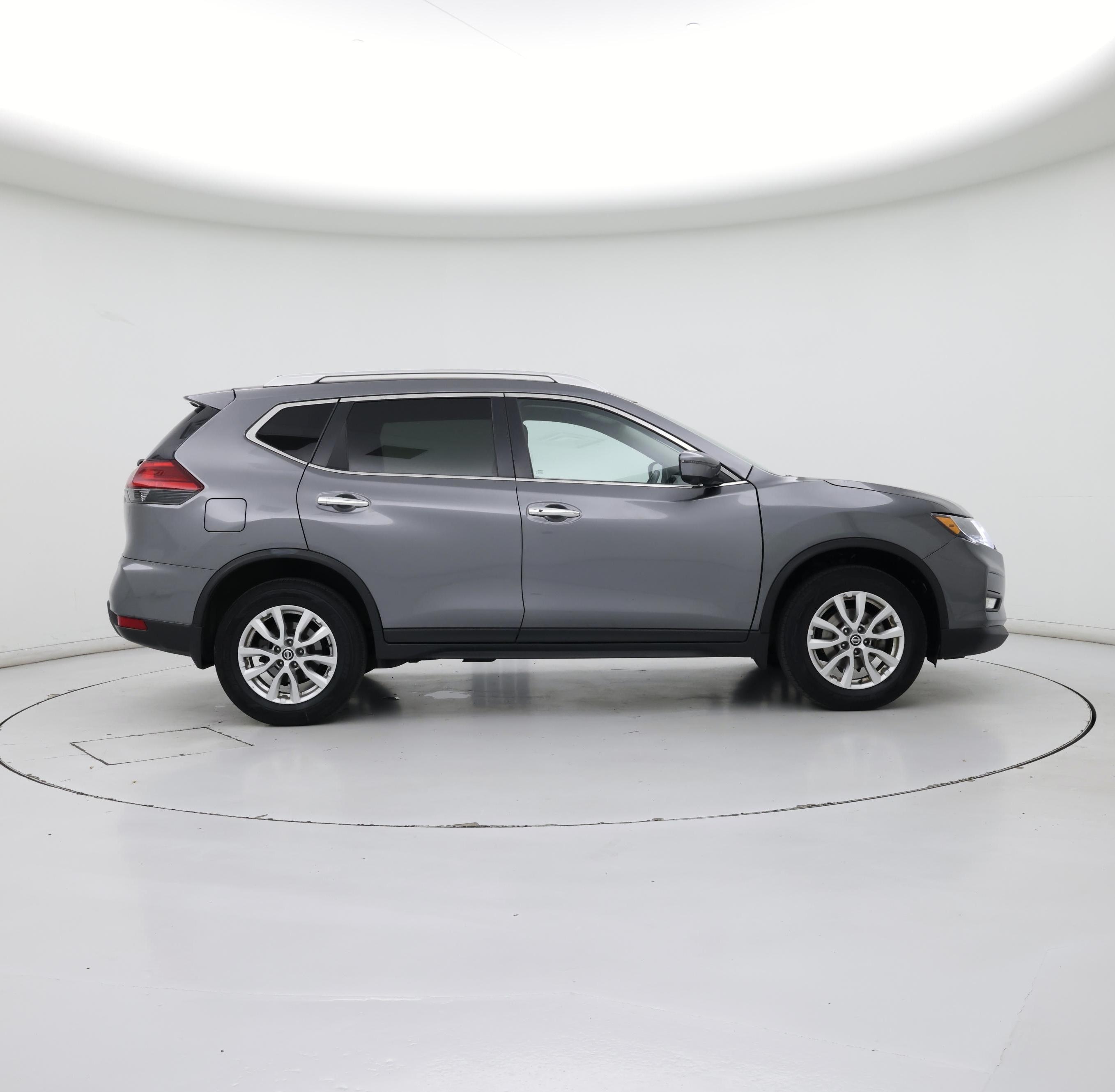 Thumbnail: 2017 Nissan Rogue - 7