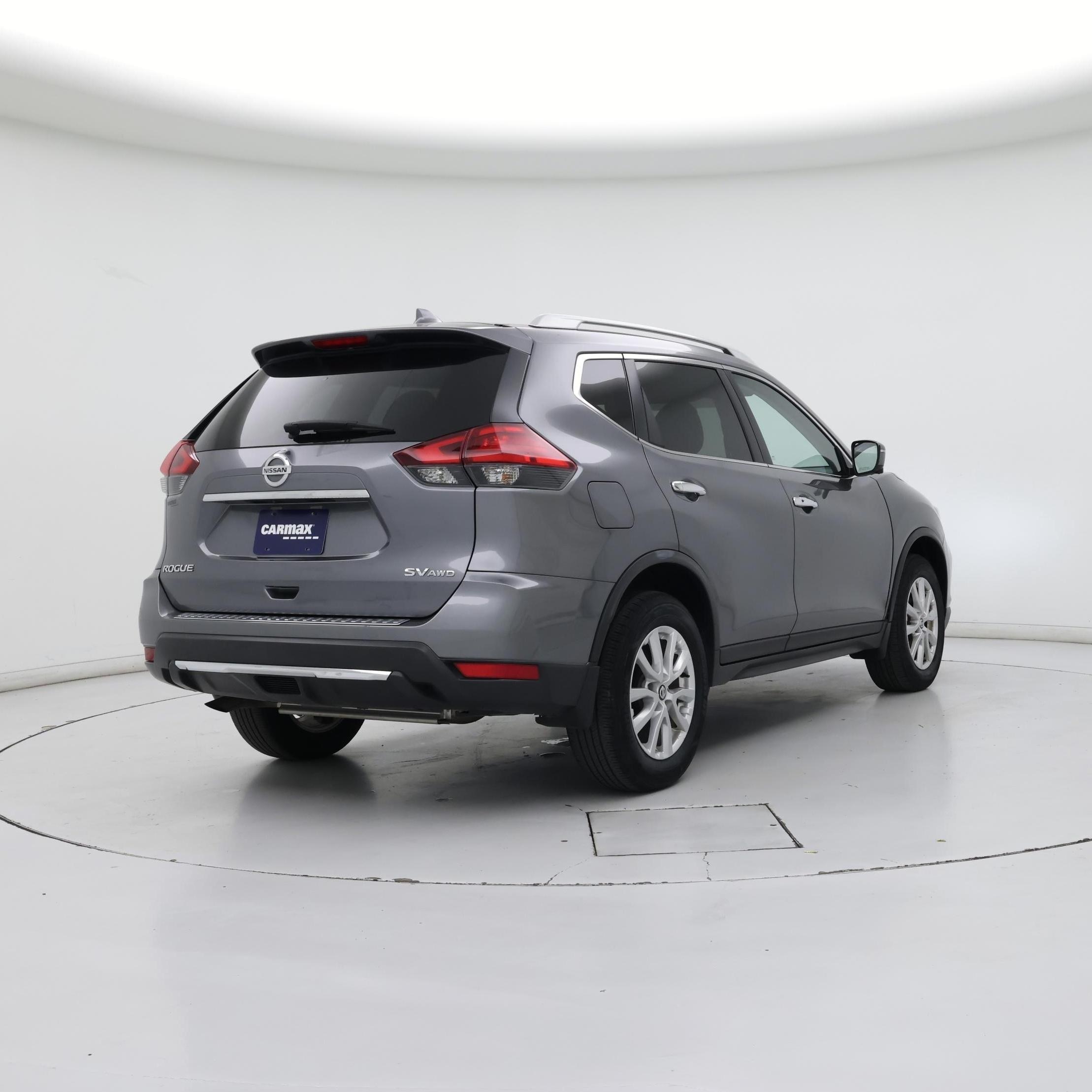 Thumbnail: 2017 Nissan Rogue - 8