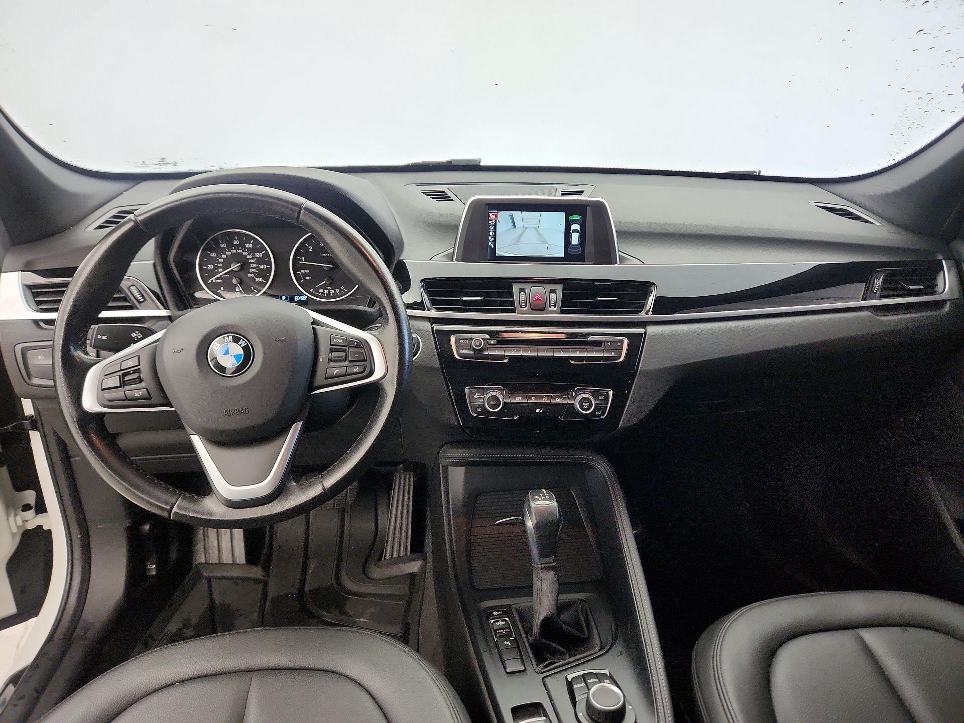 Thumbnail: 2017 BMW X1 - 9
