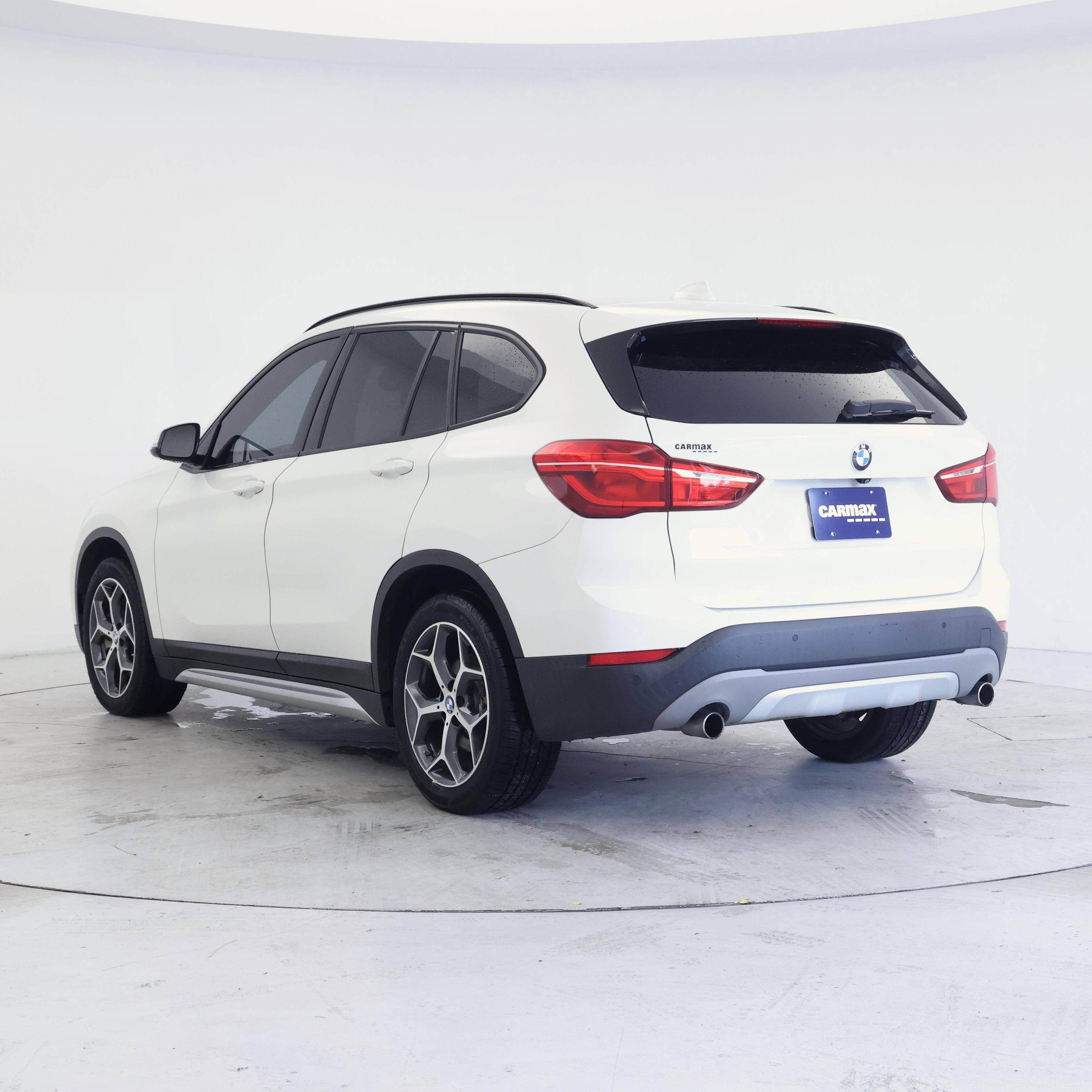 Thumbnail: 2017 BMW X1 - 2