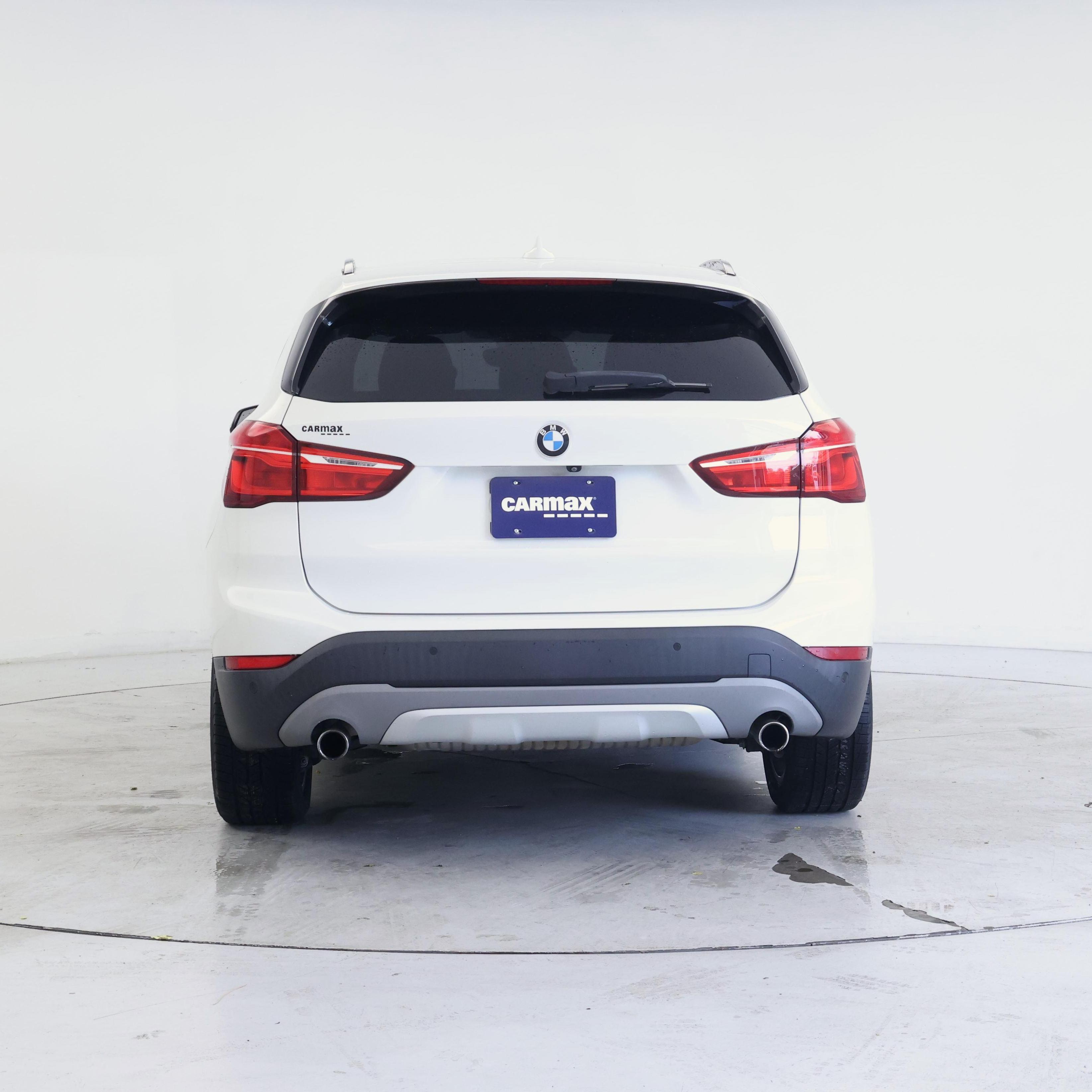 Thumbnail: 2017 BMW X1 - 6