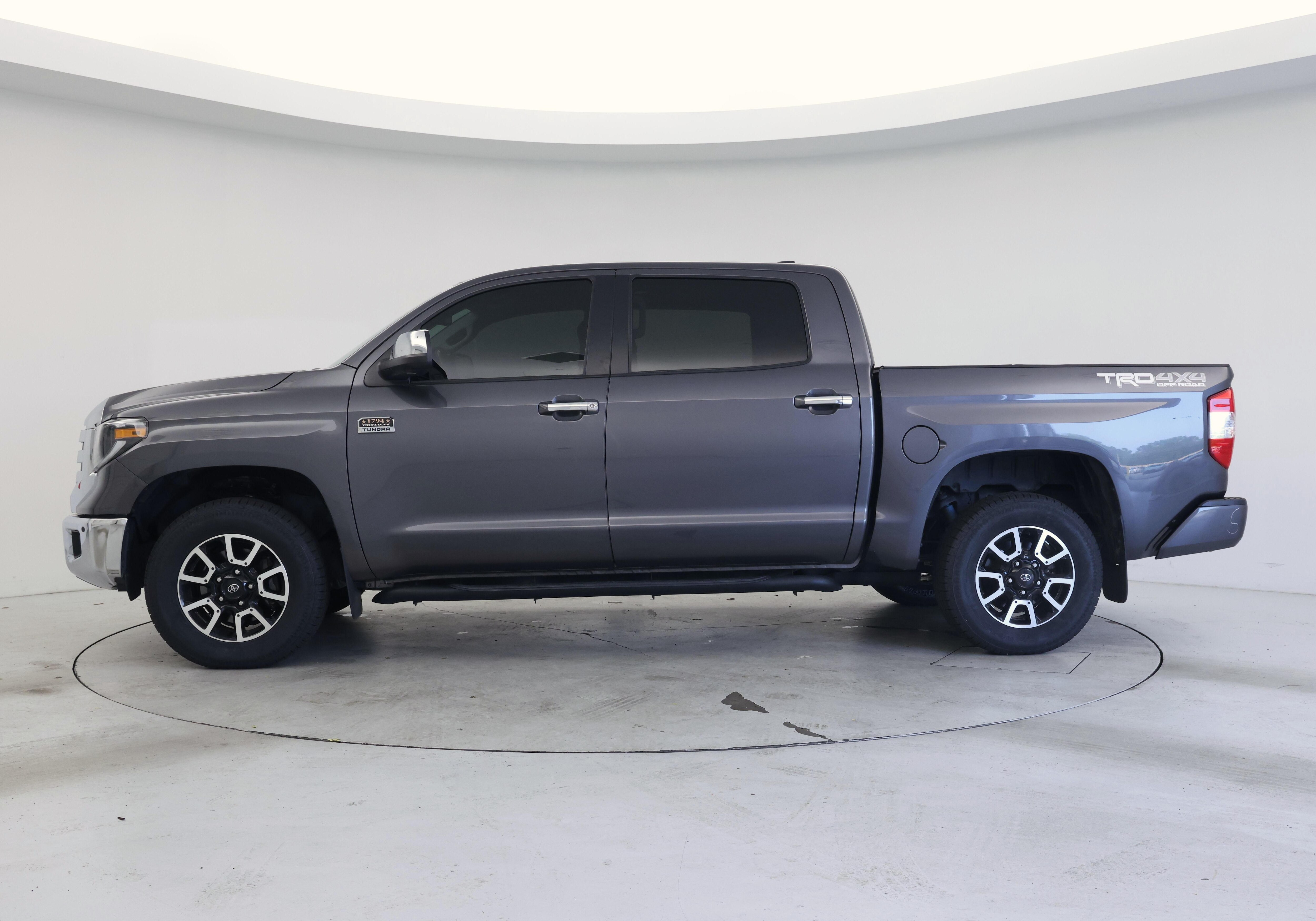 Thumbnail: 2021 Toyota Tundra - 3