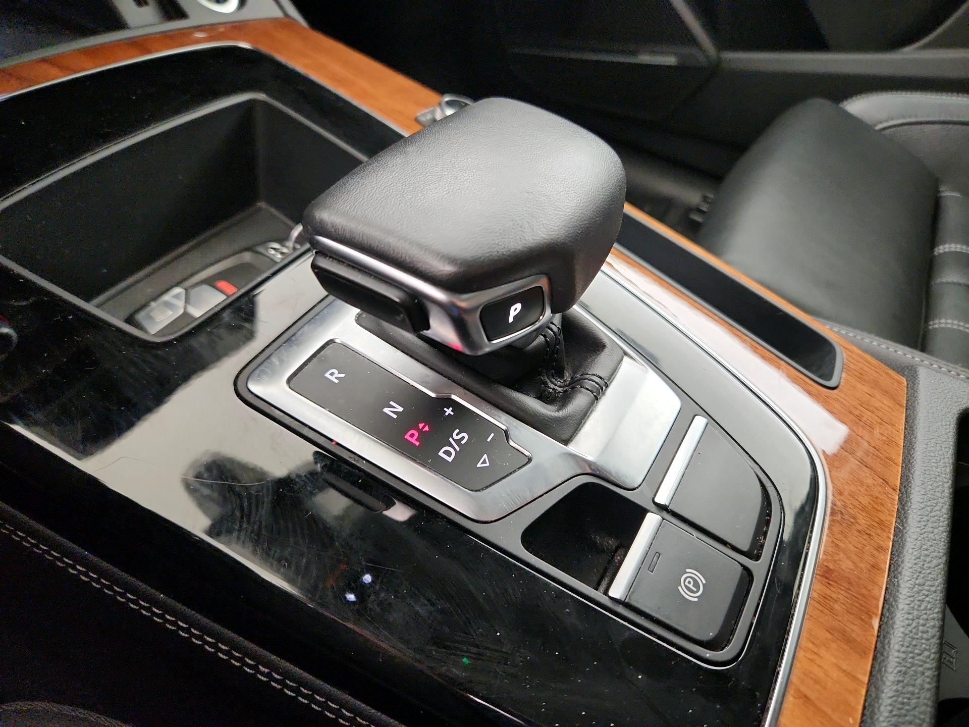 Thumbnail: 2023 Audi Q5 - 18