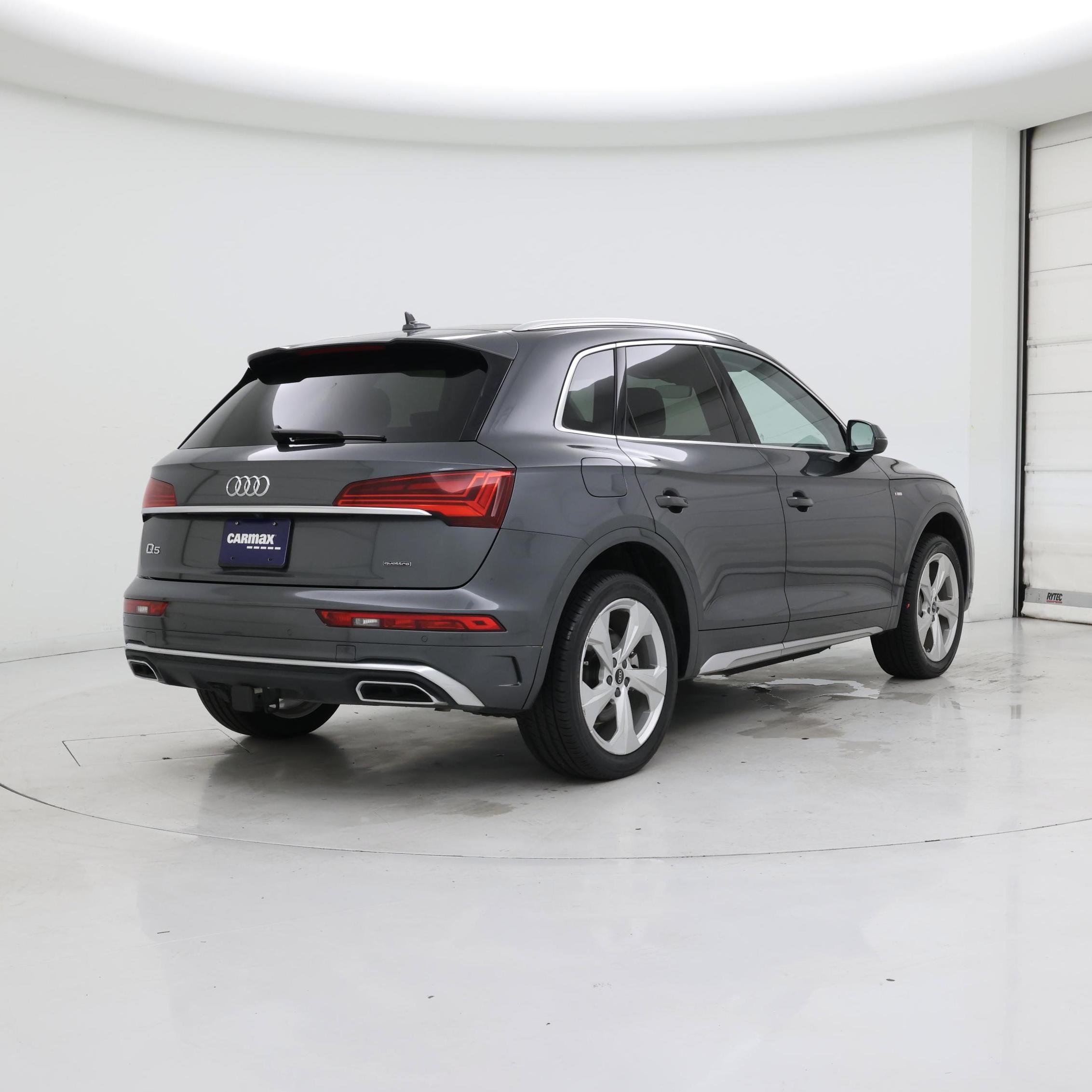 Thumbnail: 2023 Audi Q5 - 8