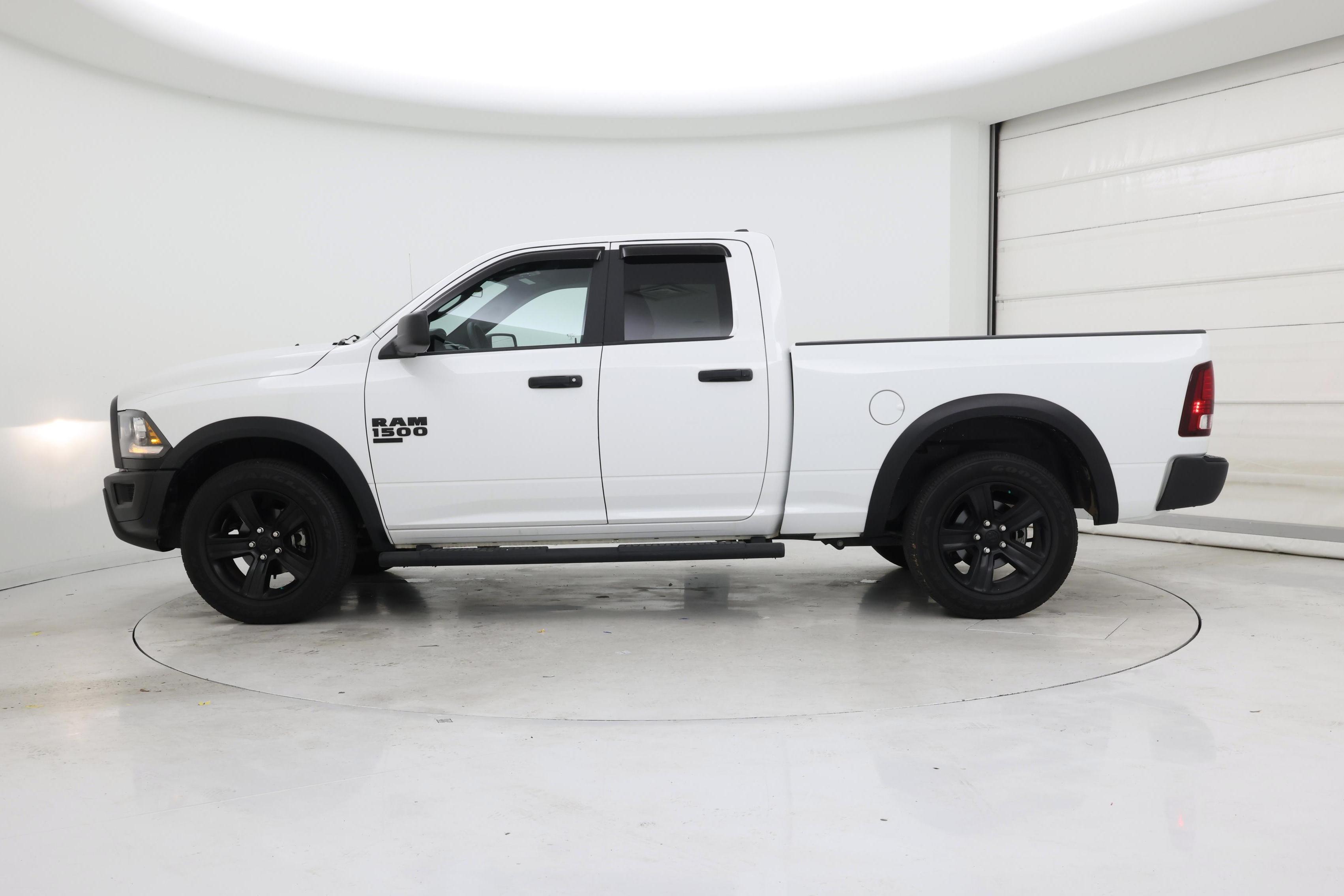 Thumbnail: 2022 RAM 1500 Classic - 3