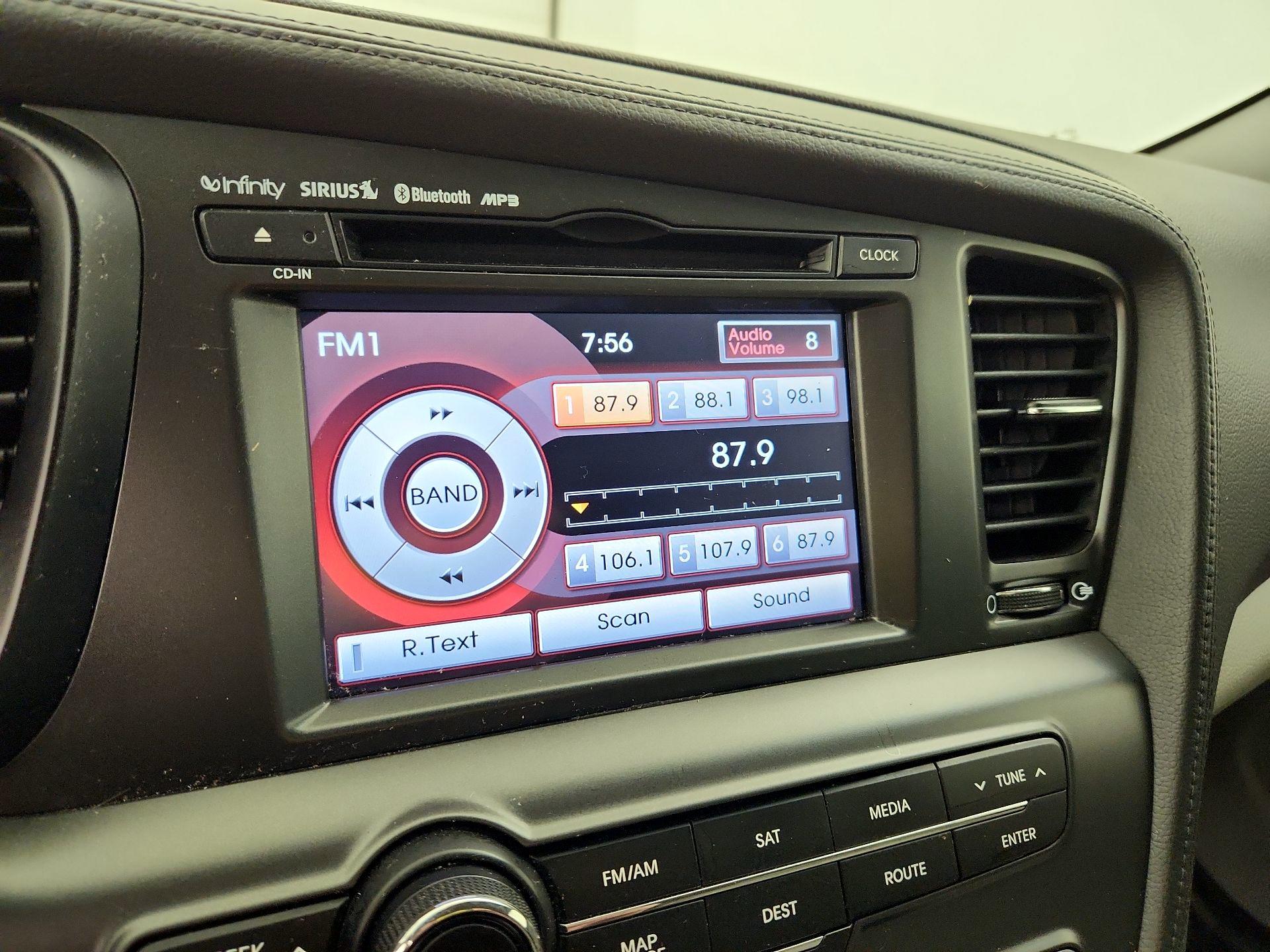 Thumbnail: 2013 Kia Optima - 16
