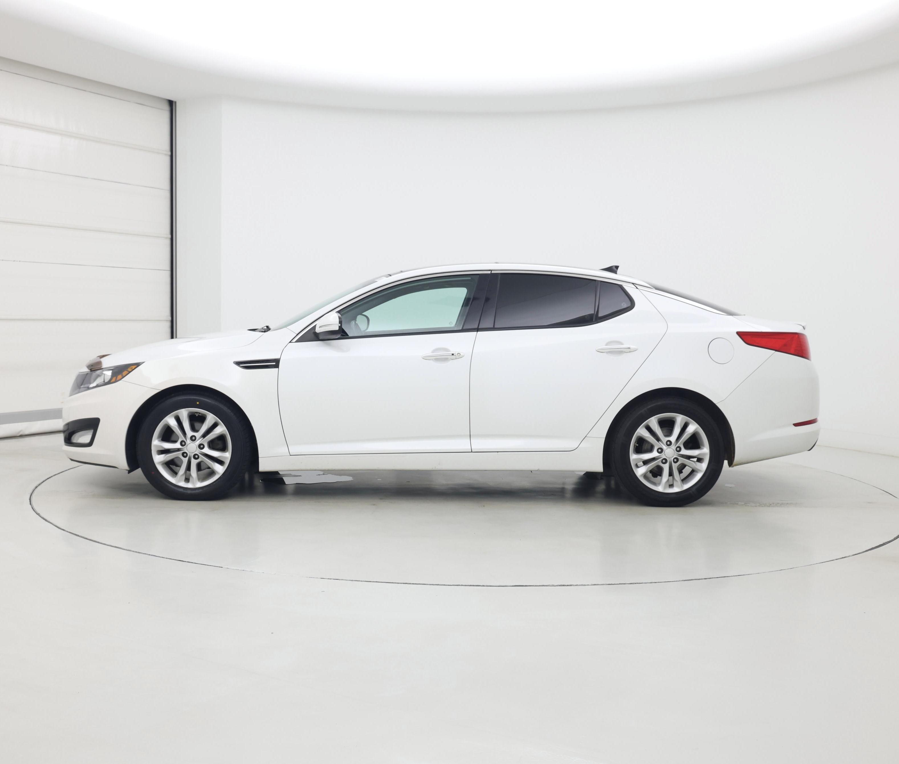 Thumbnail: 2013 Kia Optima - 3