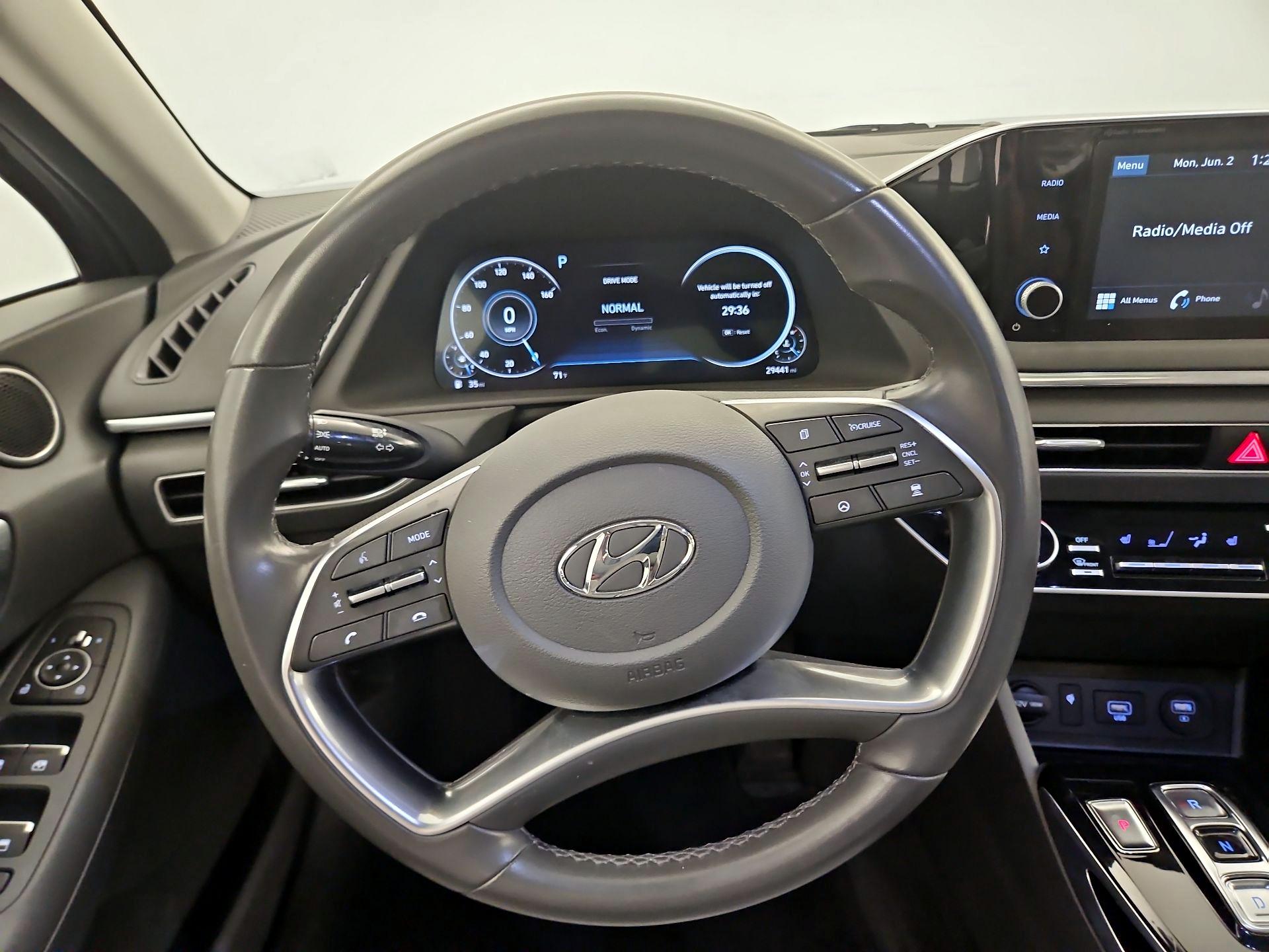 Thumbnail: 2022 Hyundai Sonata - 10