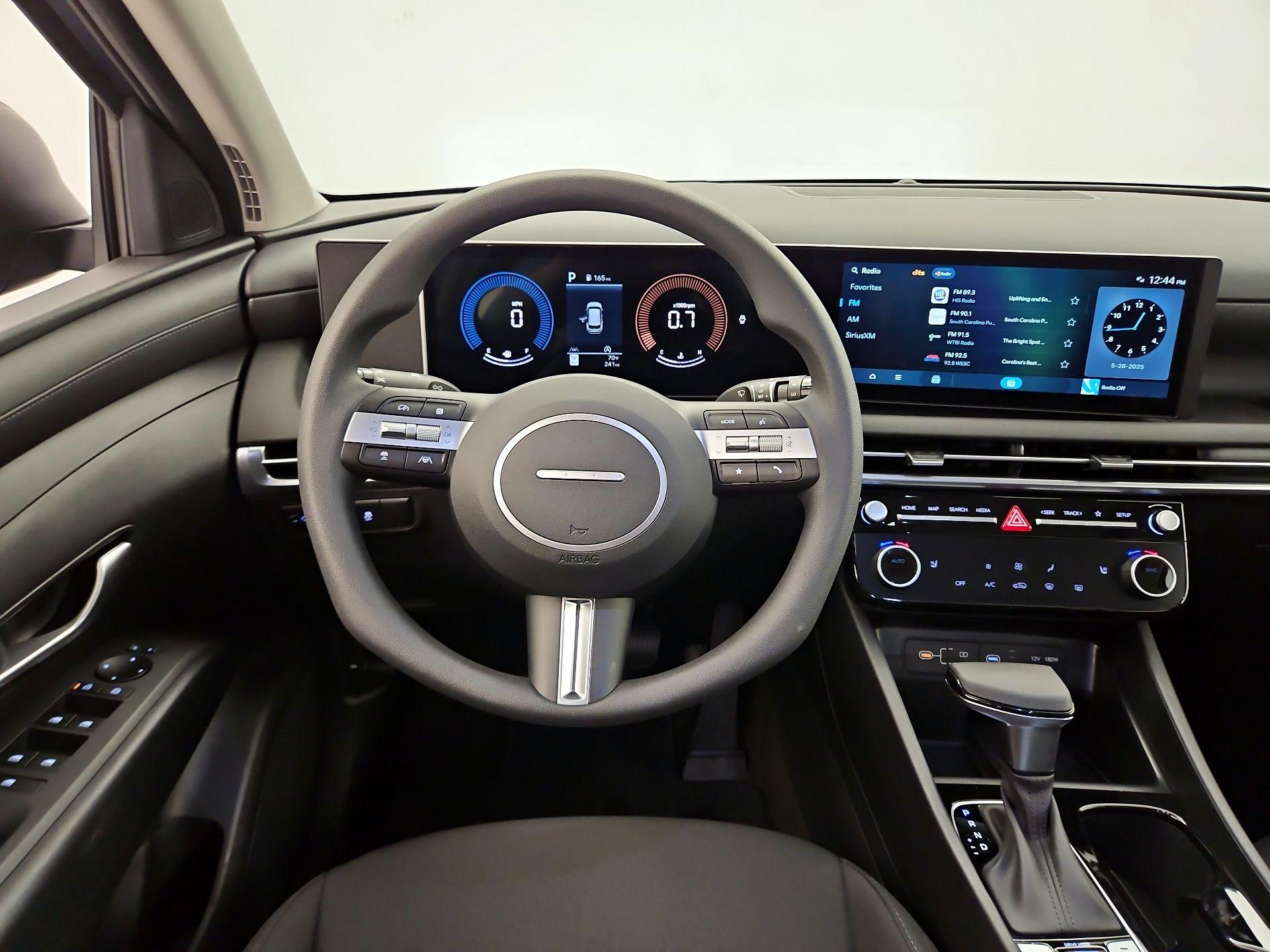 Thumbnail: 2025 Hyundai Tucson - 10
