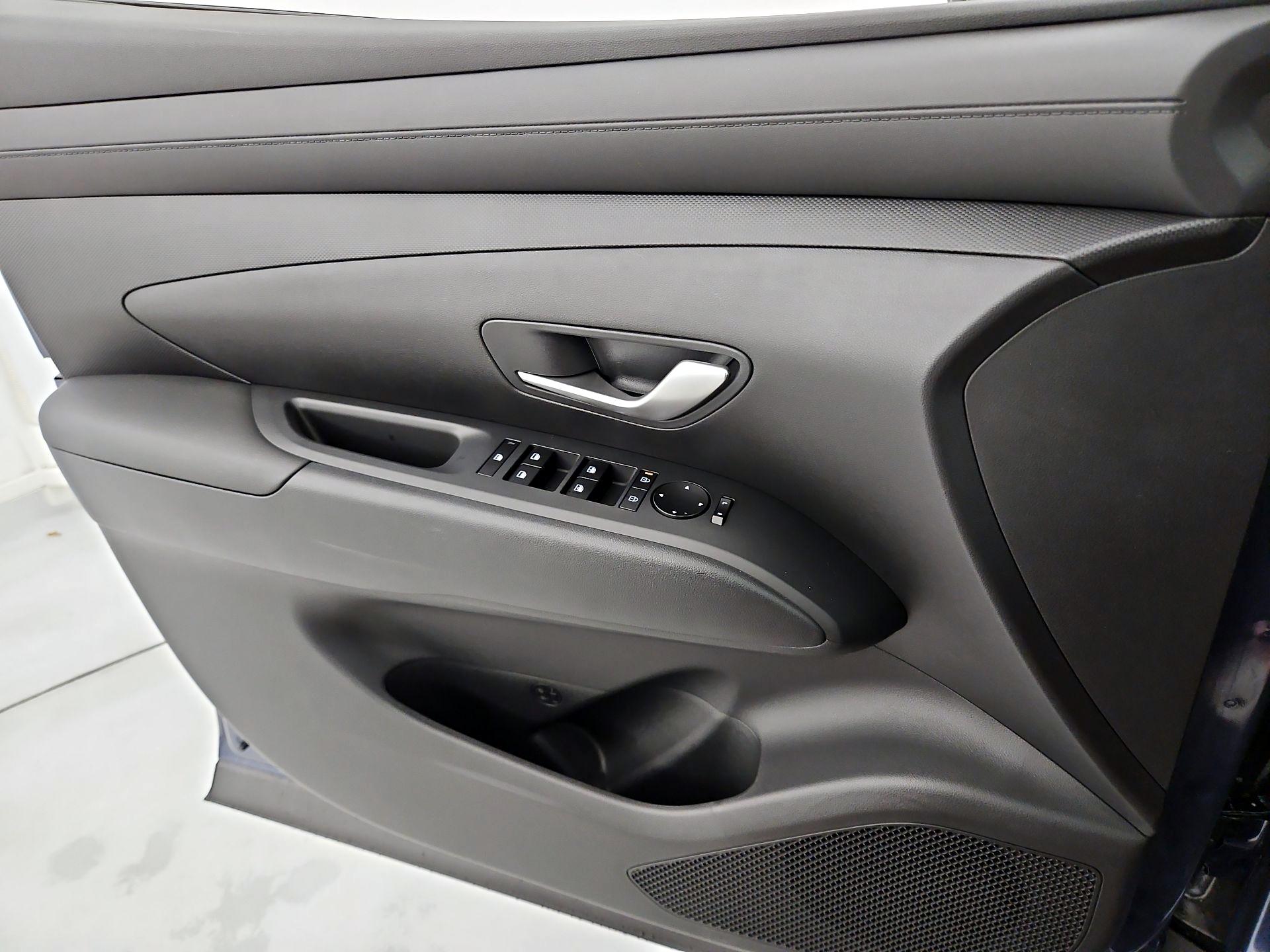 Thumbnail: 2025 Hyundai Tucson - 12
