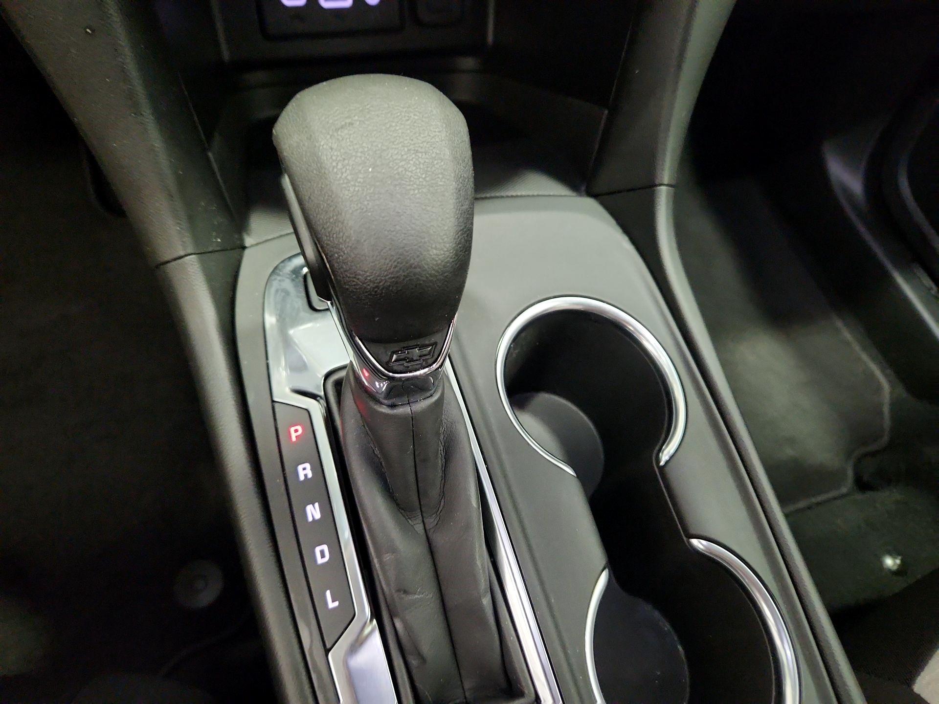 Thumbnail: 2022 Chevrolet Equinox - 17