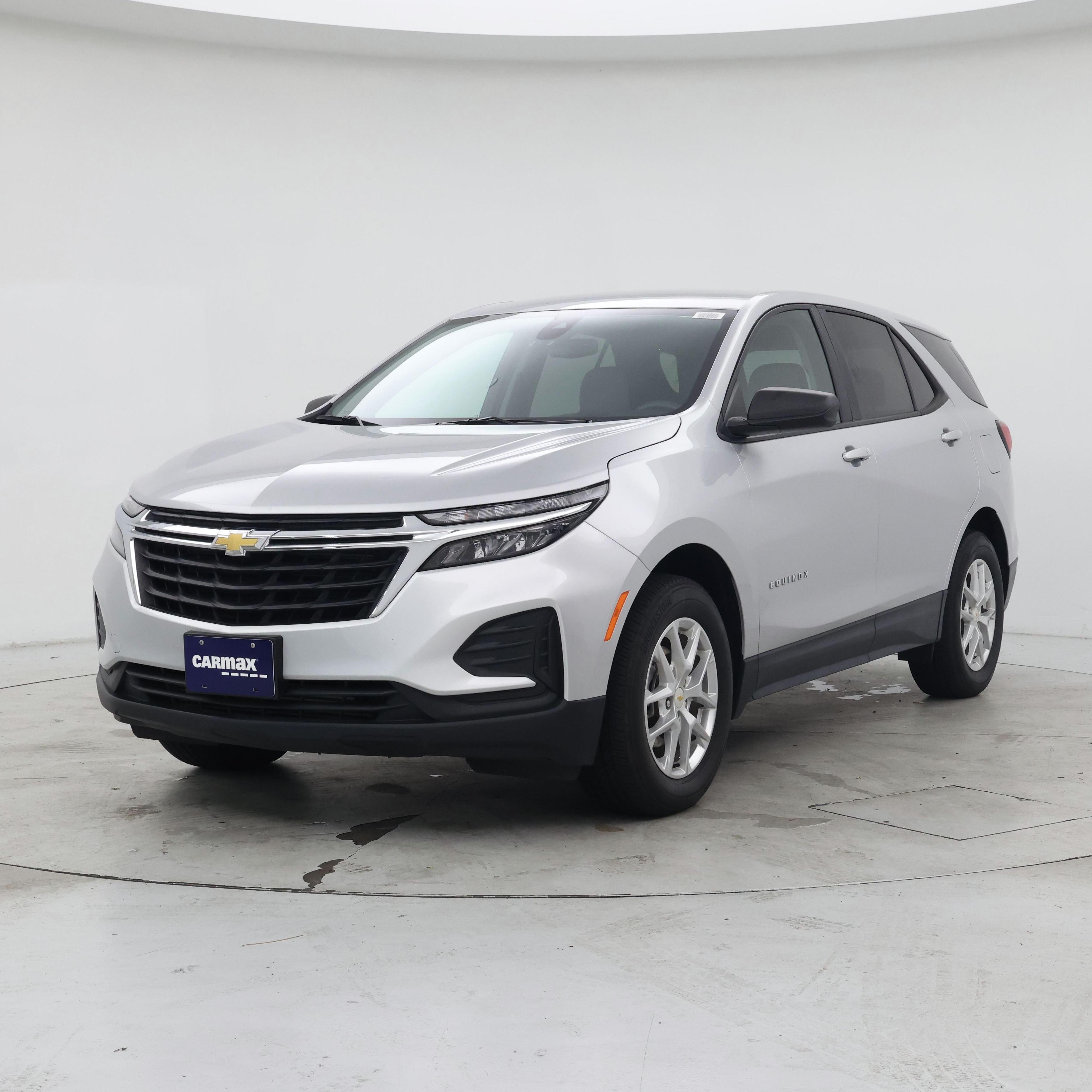 Thumbnail: 2022 Chevrolet Equinox - 4