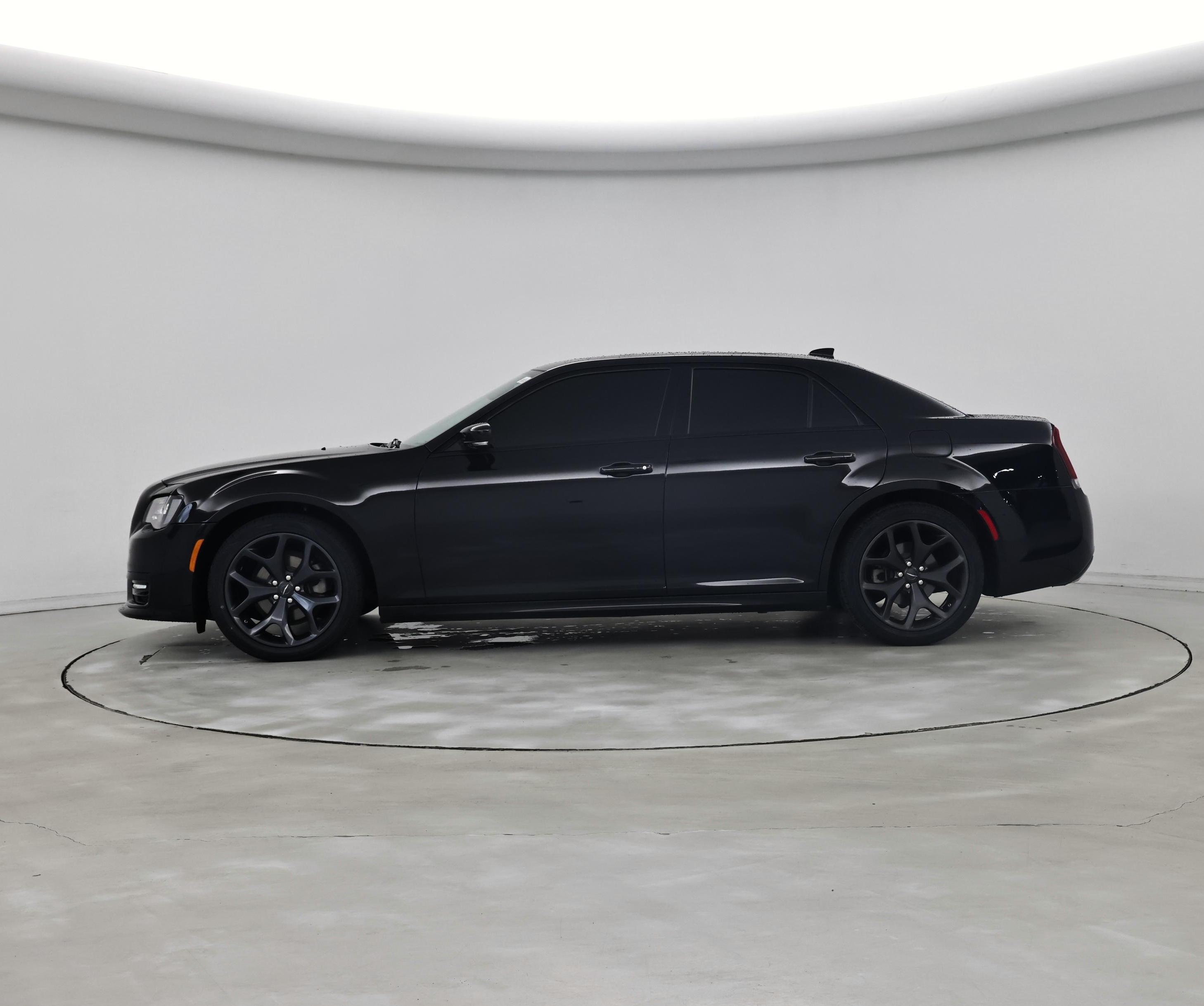 Thumbnail: 2023 Chrysler 300 - 3