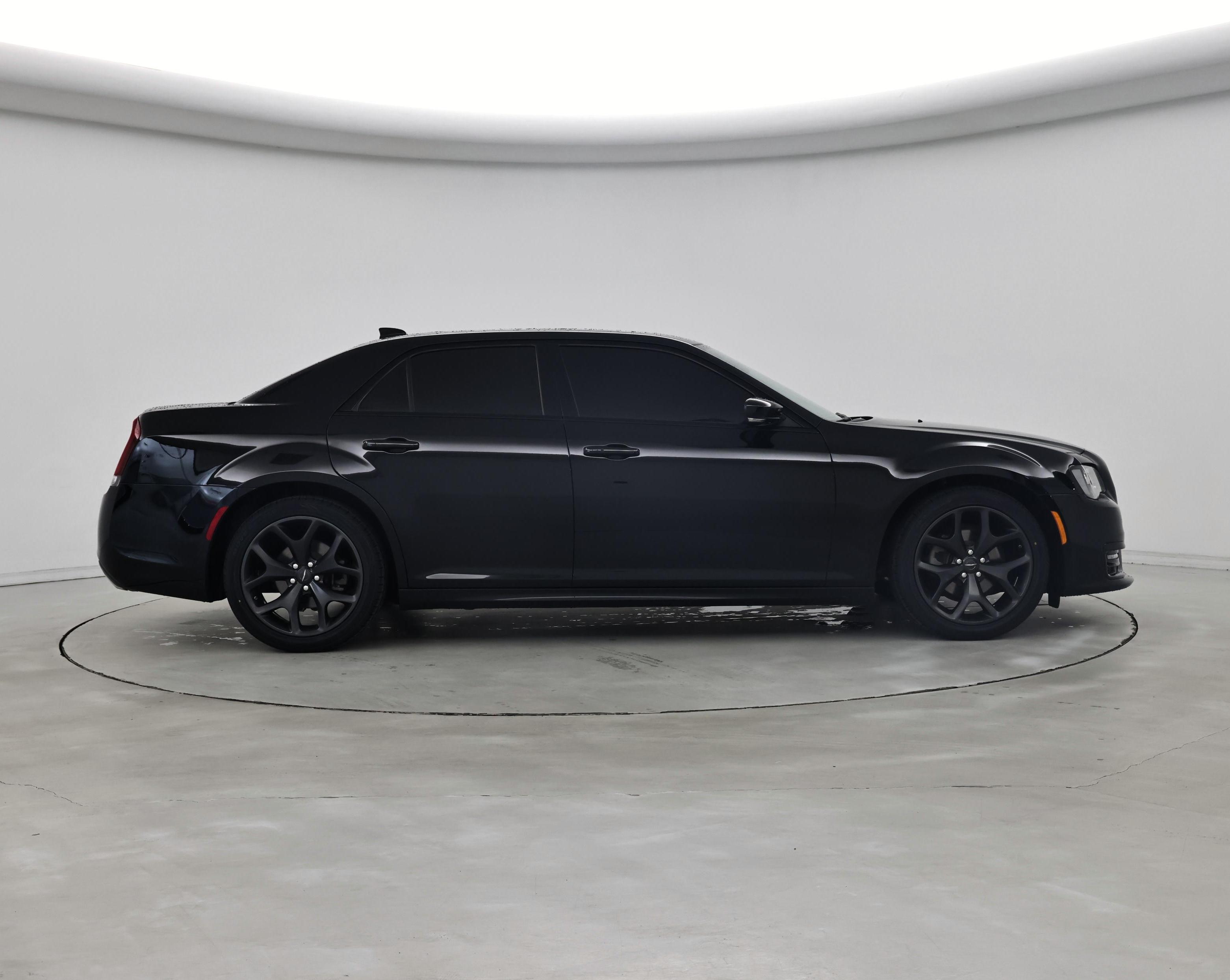Thumbnail: 2023 Chrysler 300 - 7