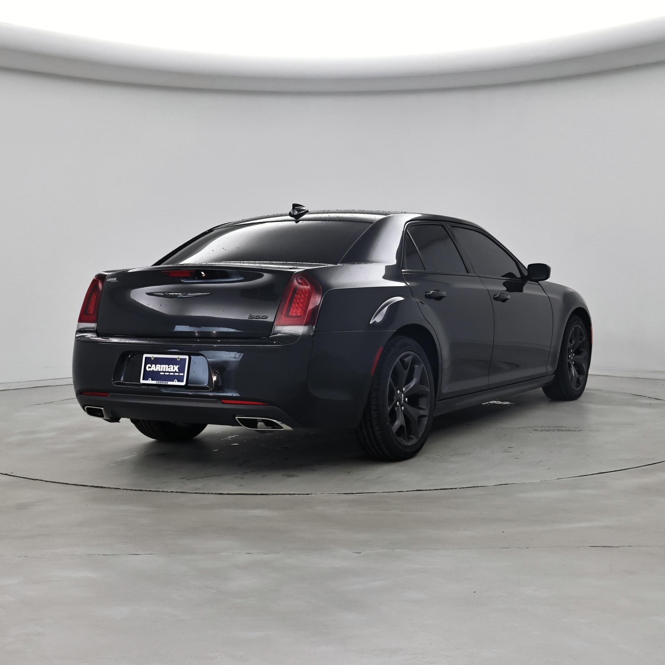 Thumbnail: 2023 Chrysler 300 - 8