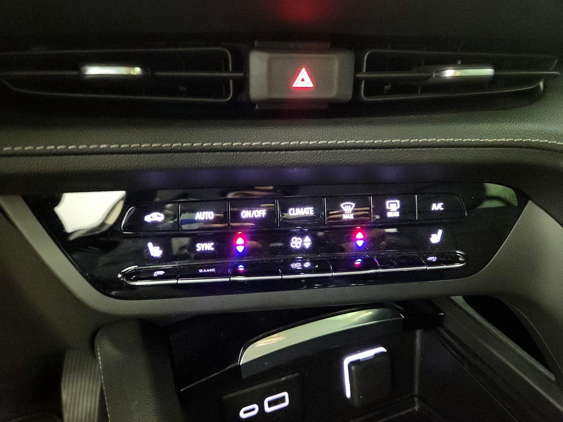 Thumbnail: 2023 Buick Envision - 16