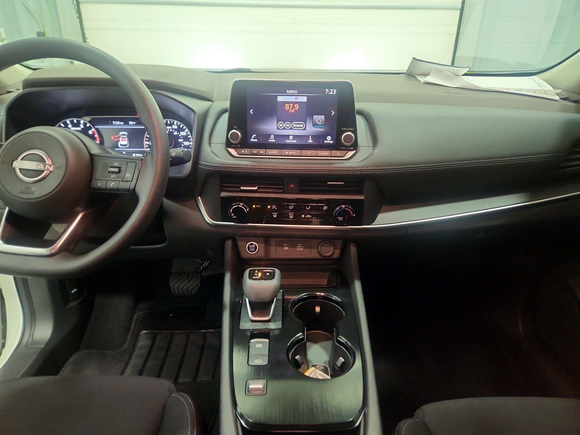 Thumbnail: 2023 Nissan Rogue - 9