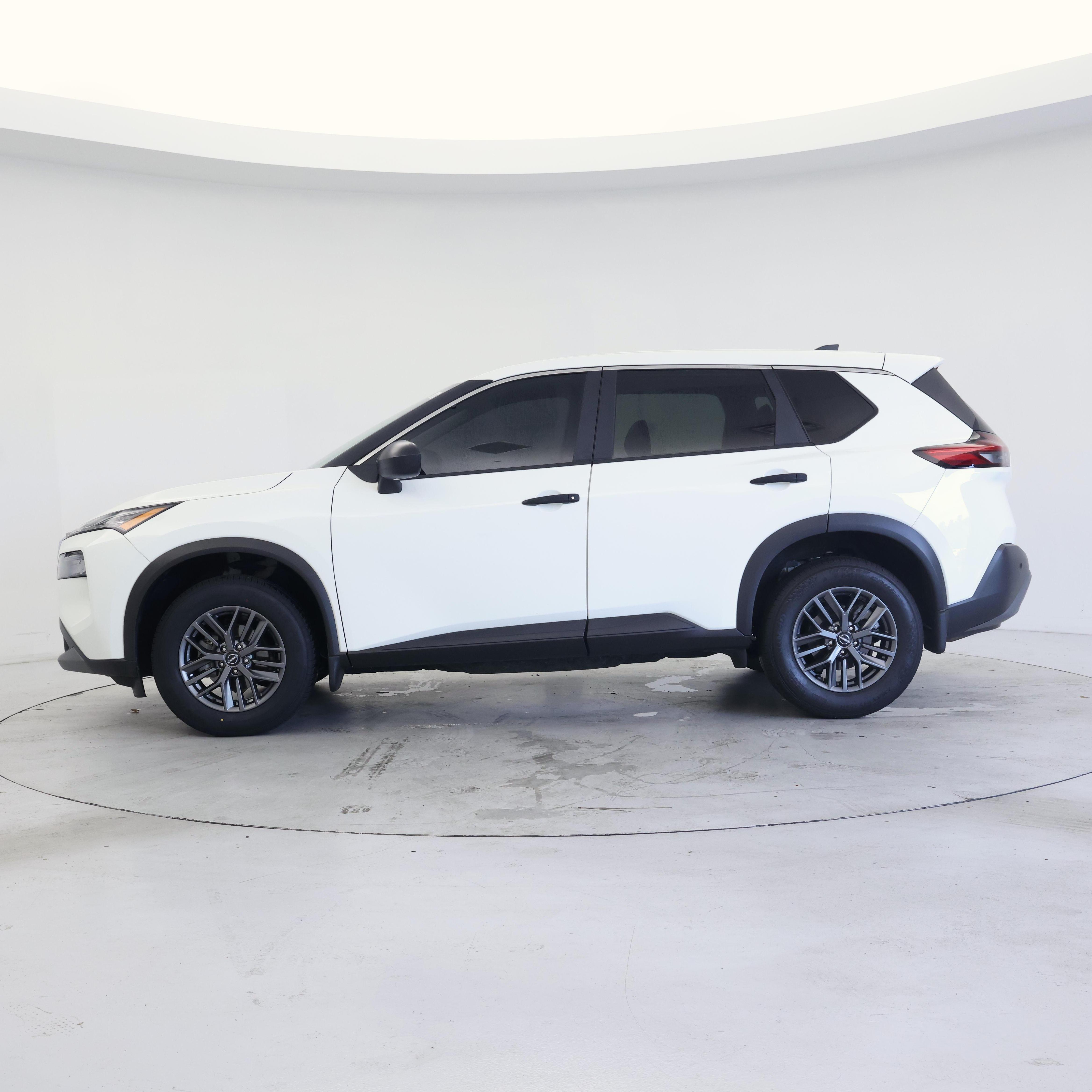 Thumbnail: 2023 Nissan Rogue - 3