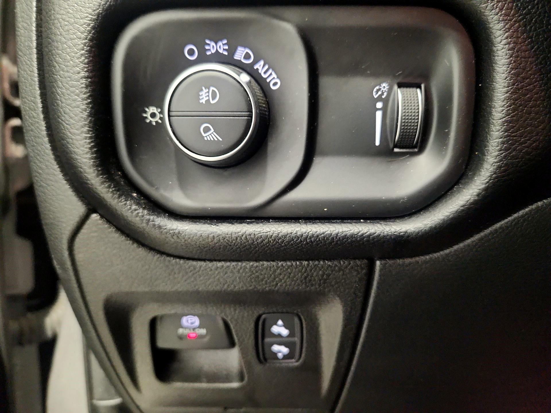 Thumbnail: 2022 RAM 1500 - 13