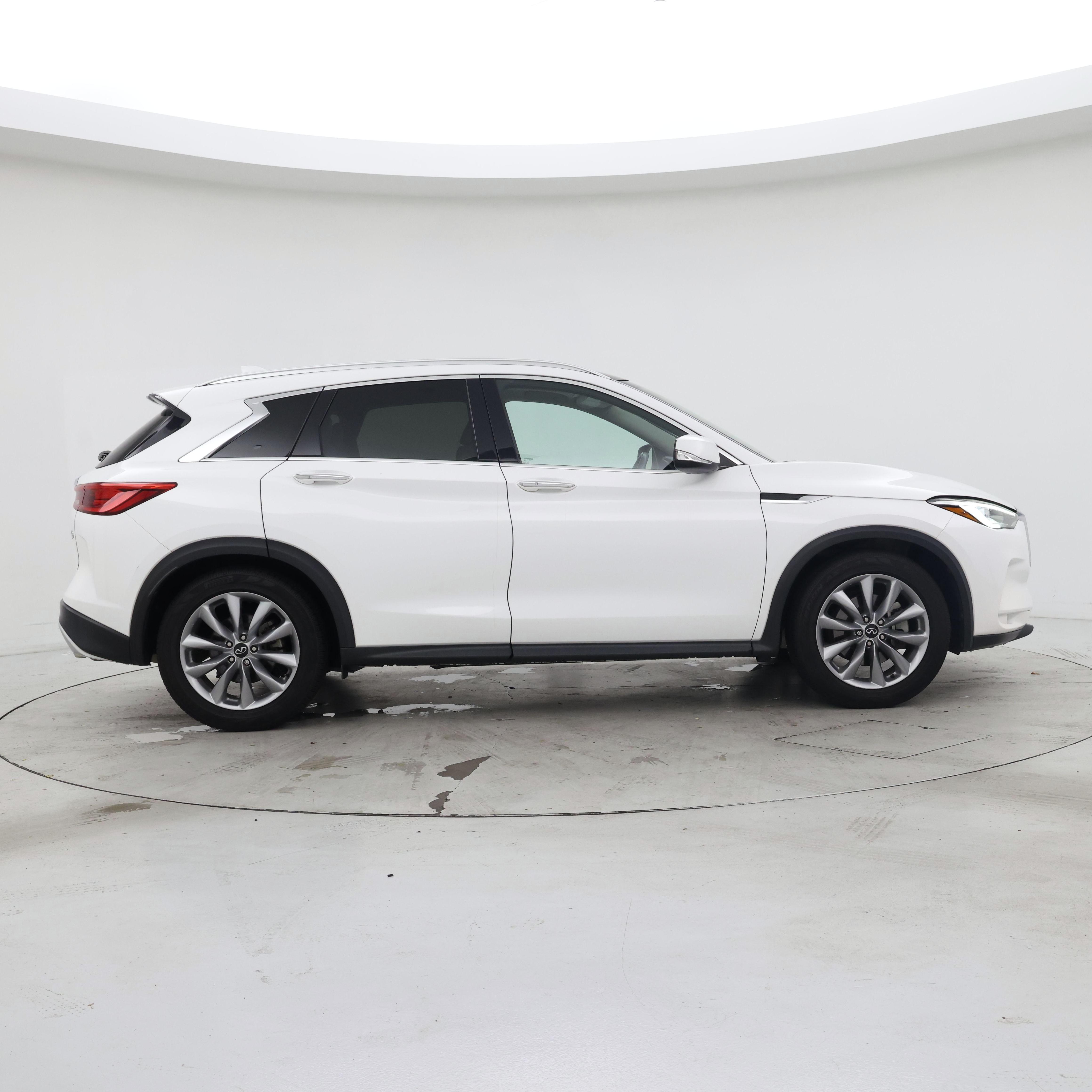 Thumbnail: 2020 INFINITI QX50 - 7