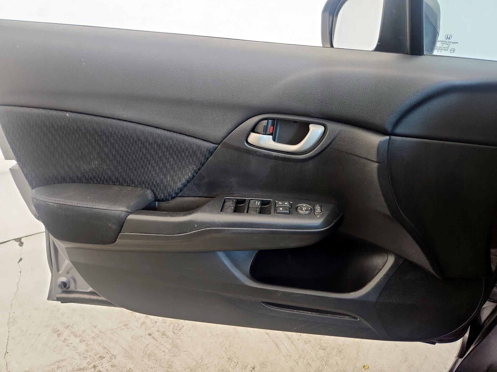 Thumbnail: 2014 Honda Civic - 12