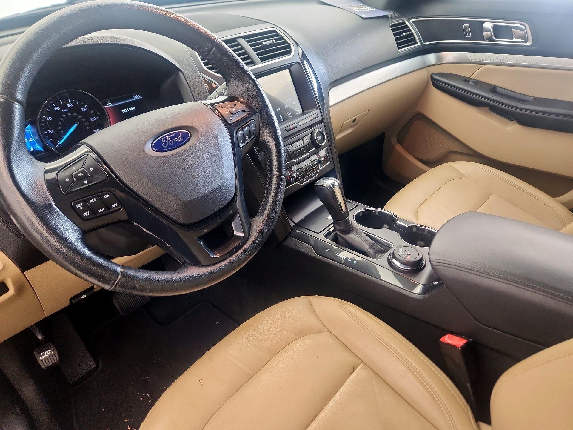 Thumbnail: 2017 Ford Explorer - 11
