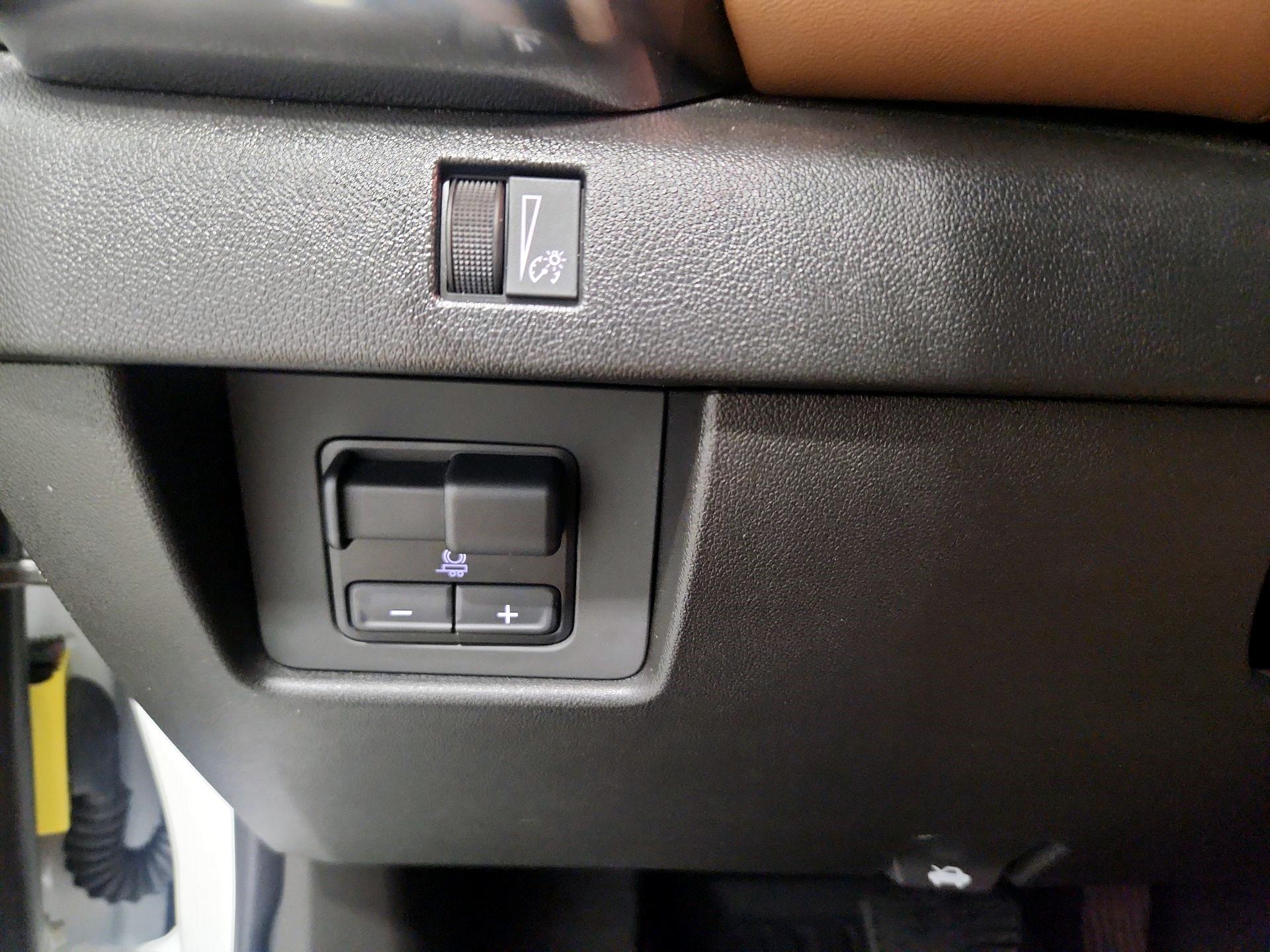 Thumbnail: 2024 GMC Canyon - 13