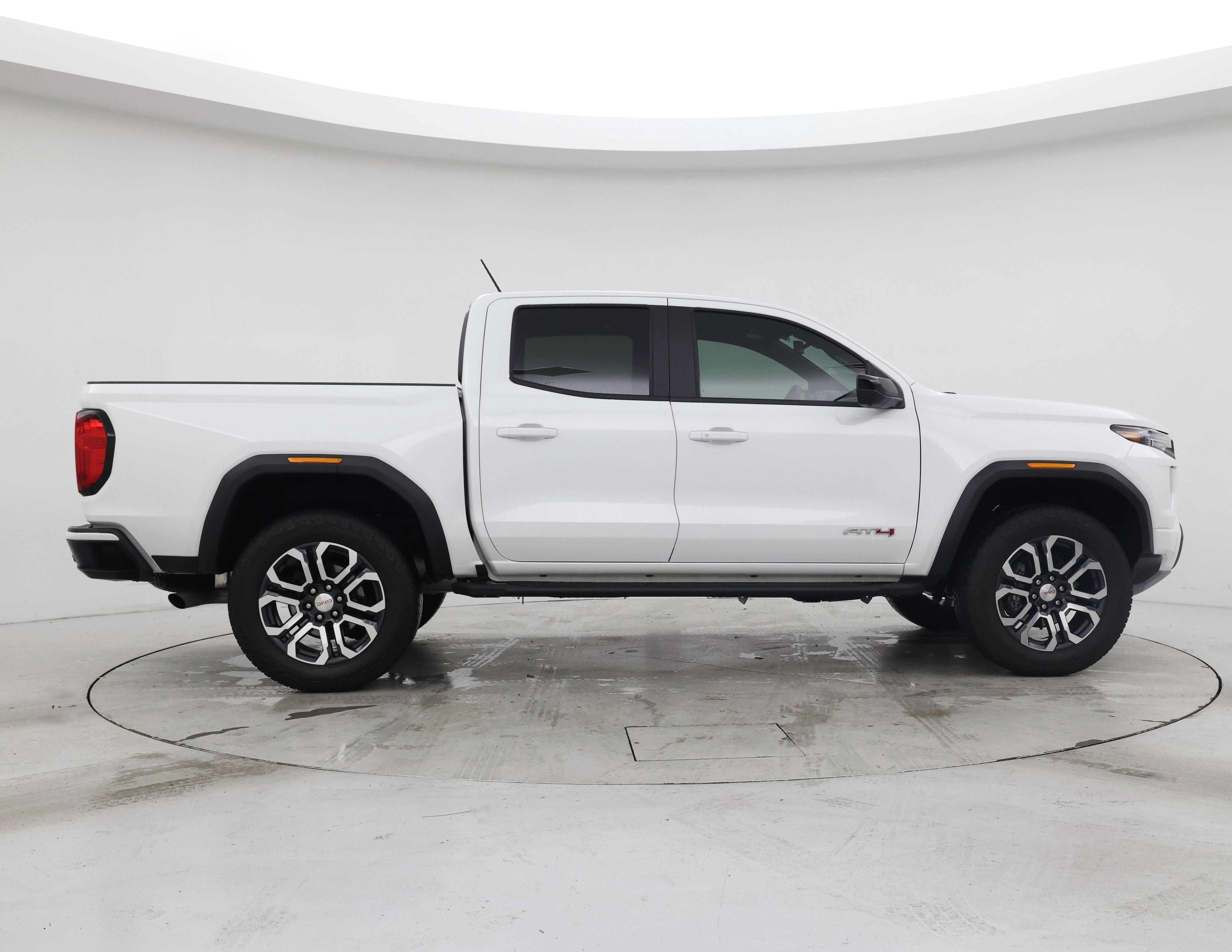 Thumbnail: 2024 GMC Canyon - 7