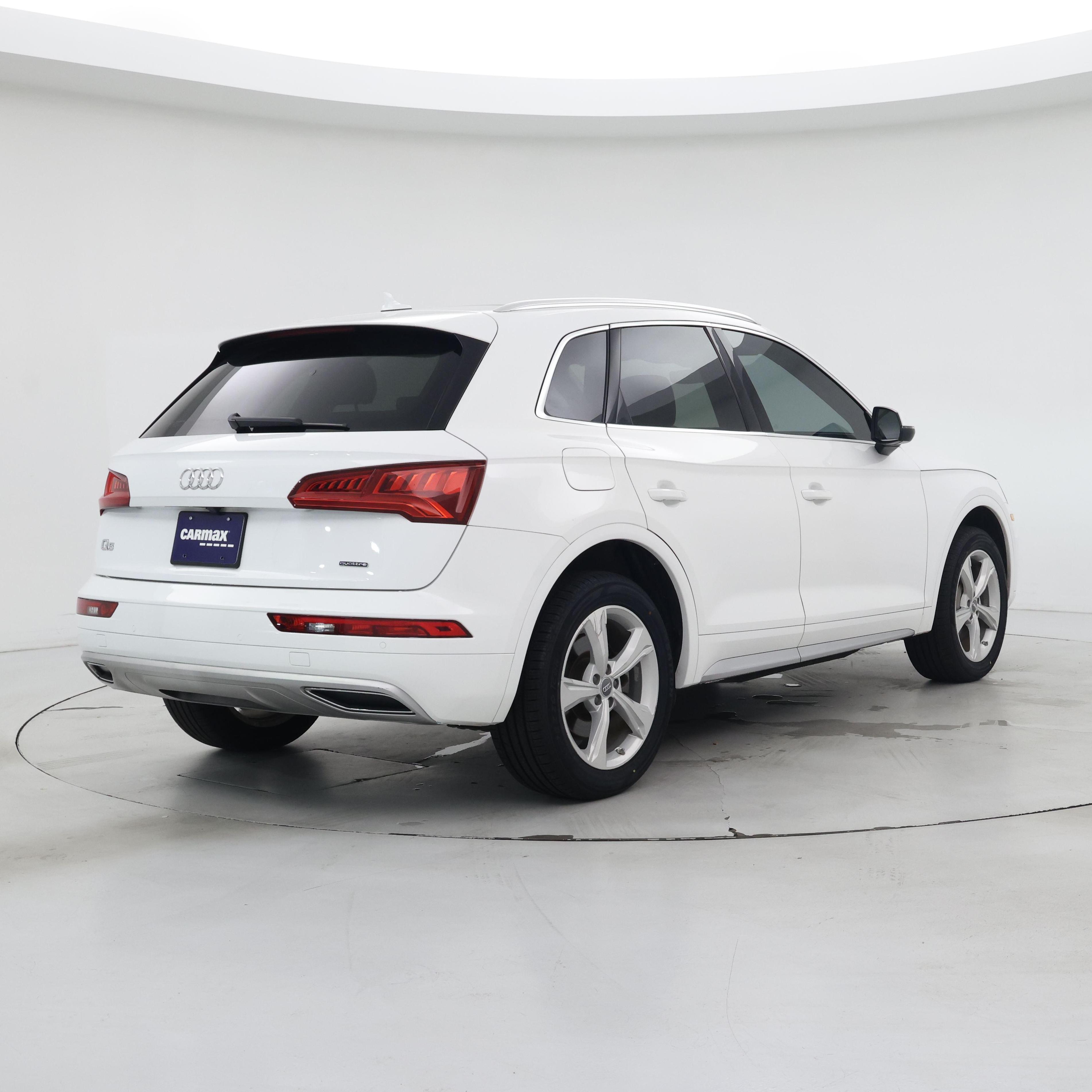 Thumbnail: 2020 Audi Q5 - 8