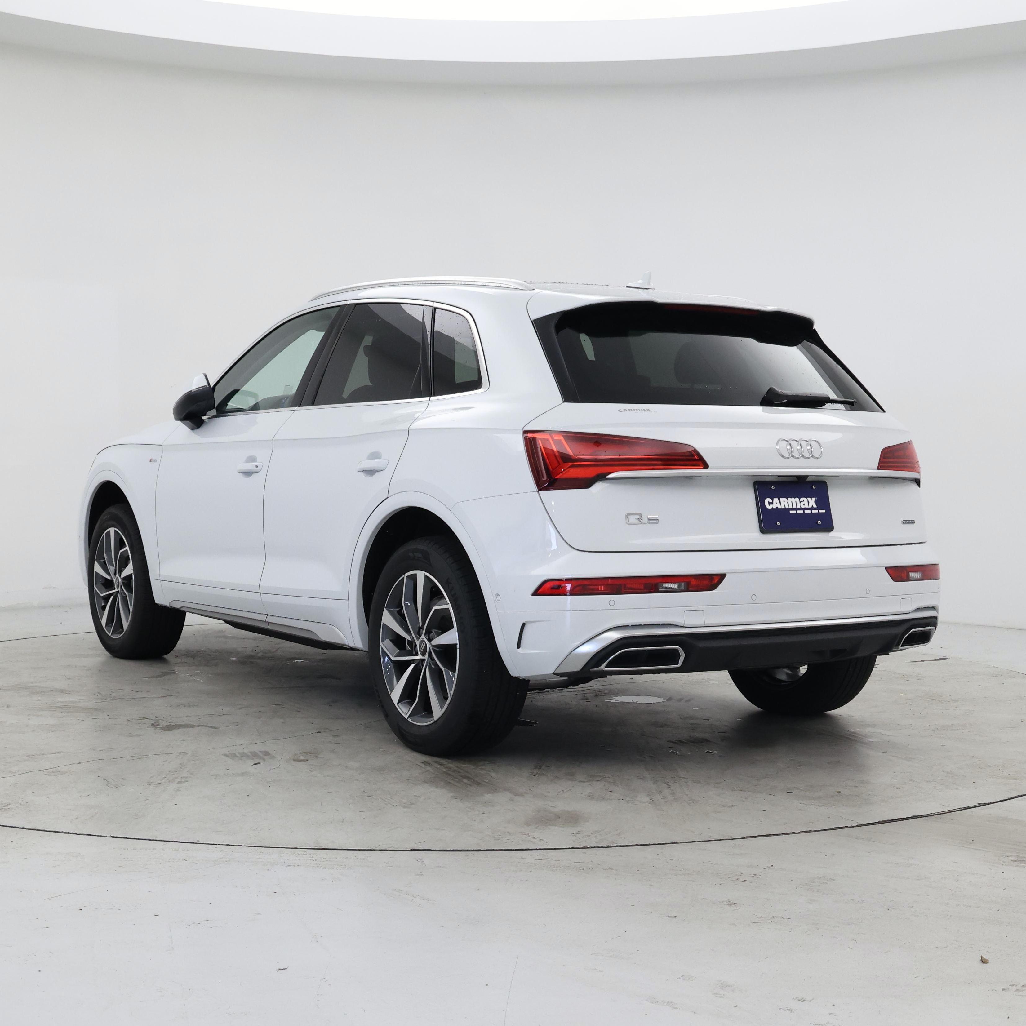 Thumbnail: 2023 Audi Q5 - 2
