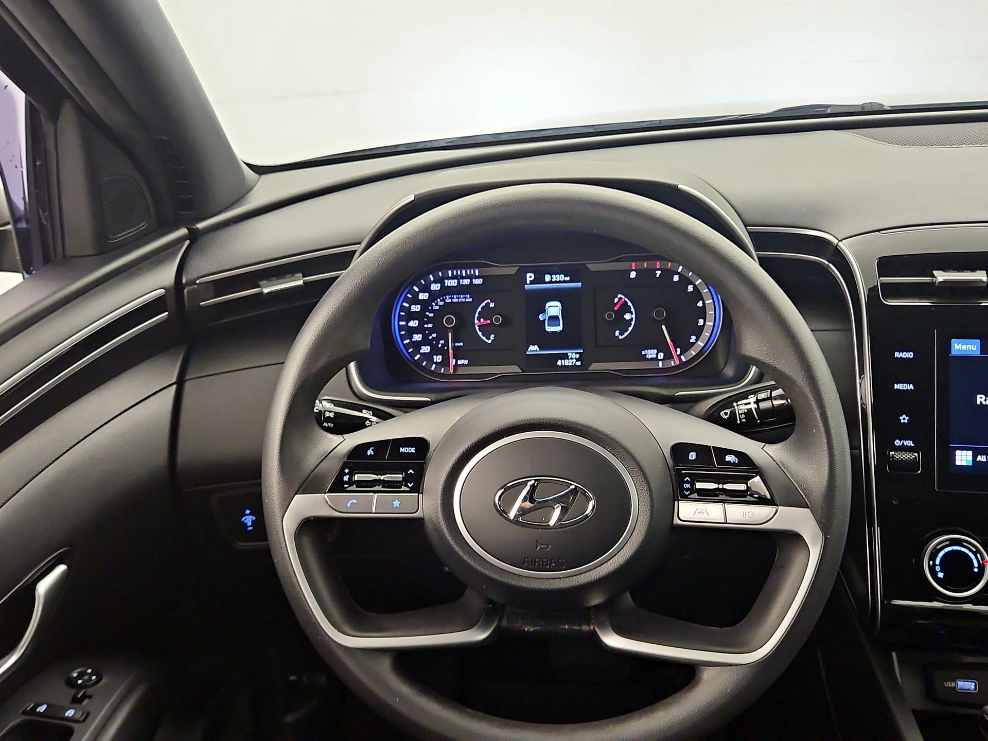 Thumbnail: 2023 Hyundai Santa Cruz - 10