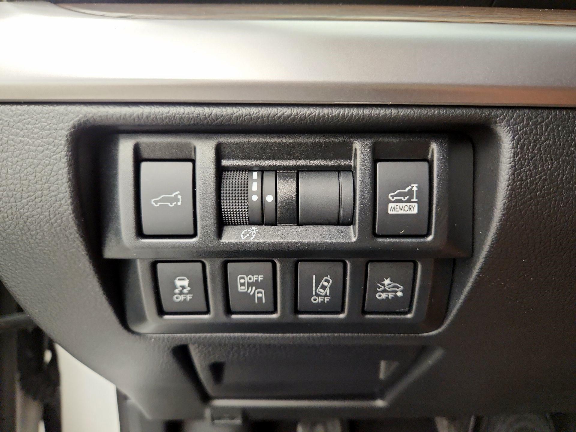 Thumbnail: 2019 Subaru Outback - 13