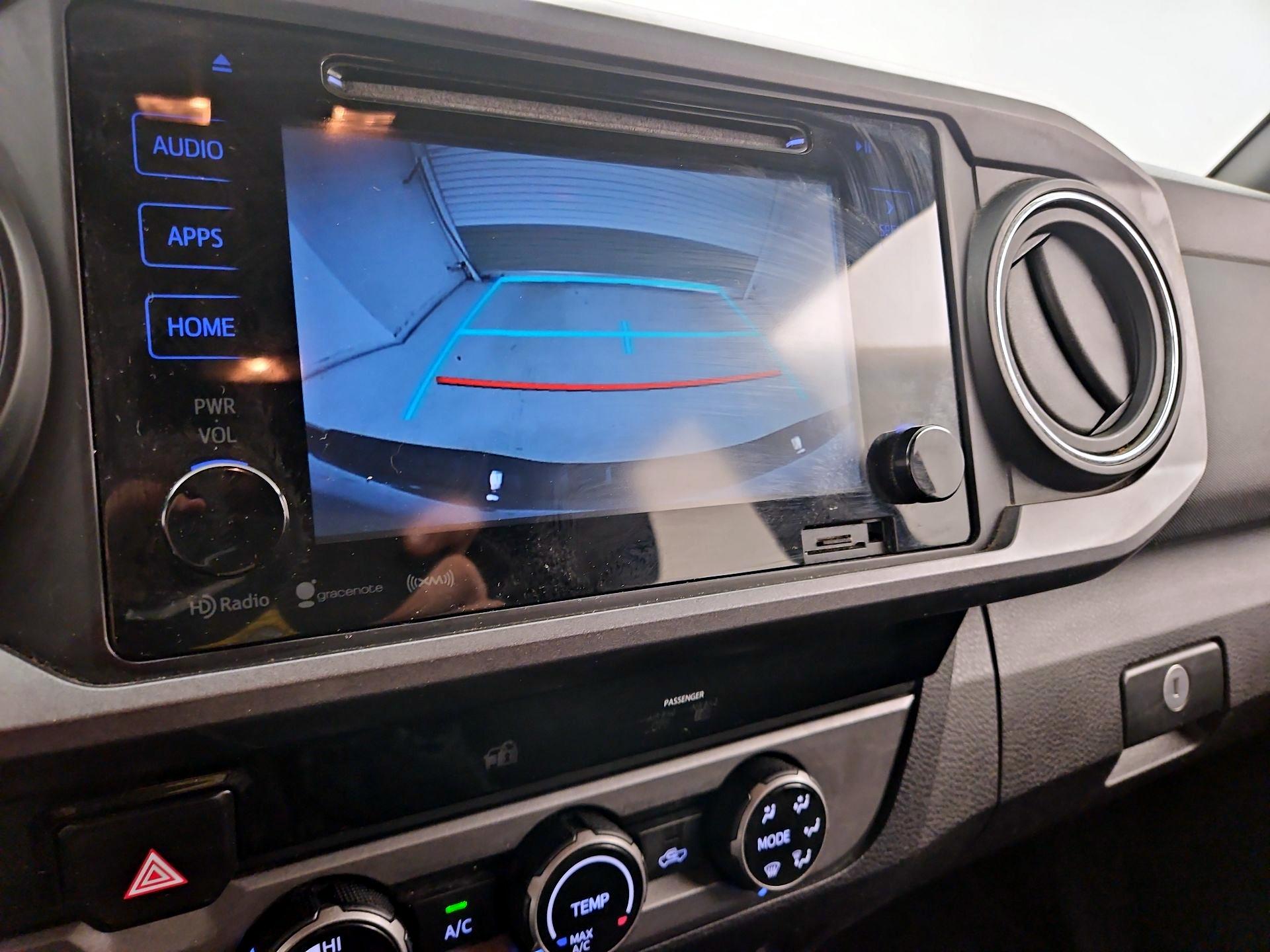 Thumbnail: 2017 Toyota Tacoma - 14