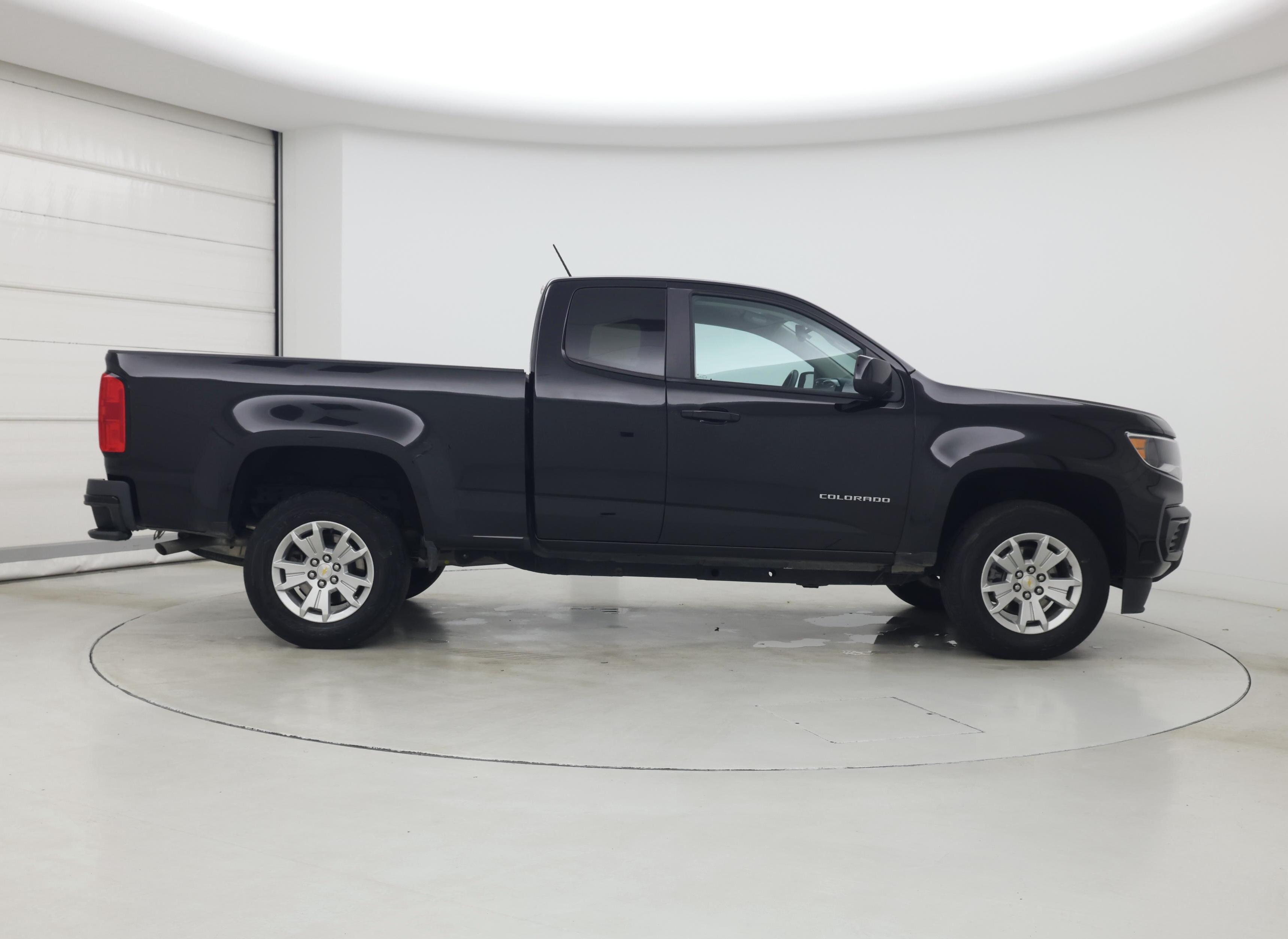 Thumbnail: 2022 Chevrolet Colorado - 7