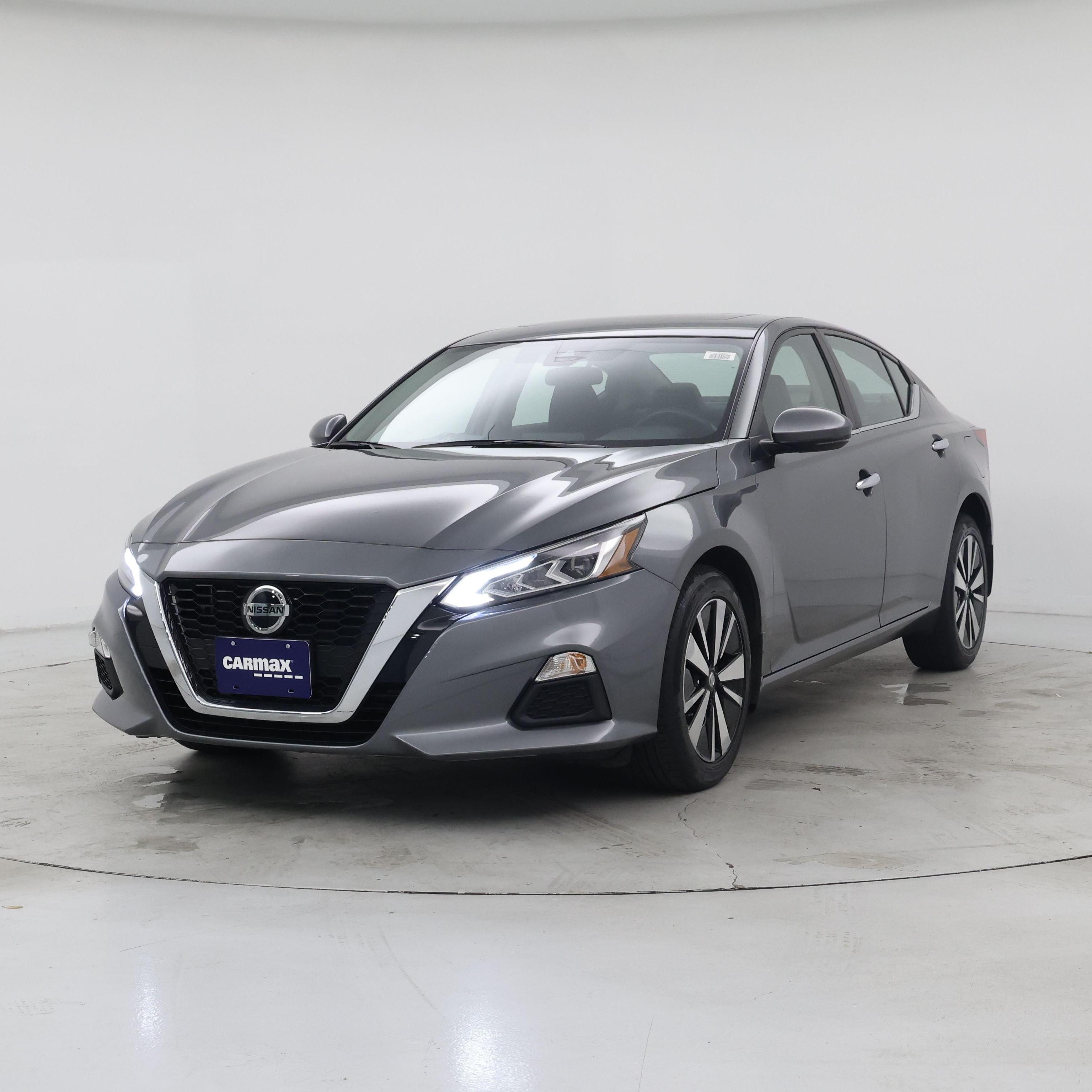 Thumbnail: 2022 Nissan Altima - 4