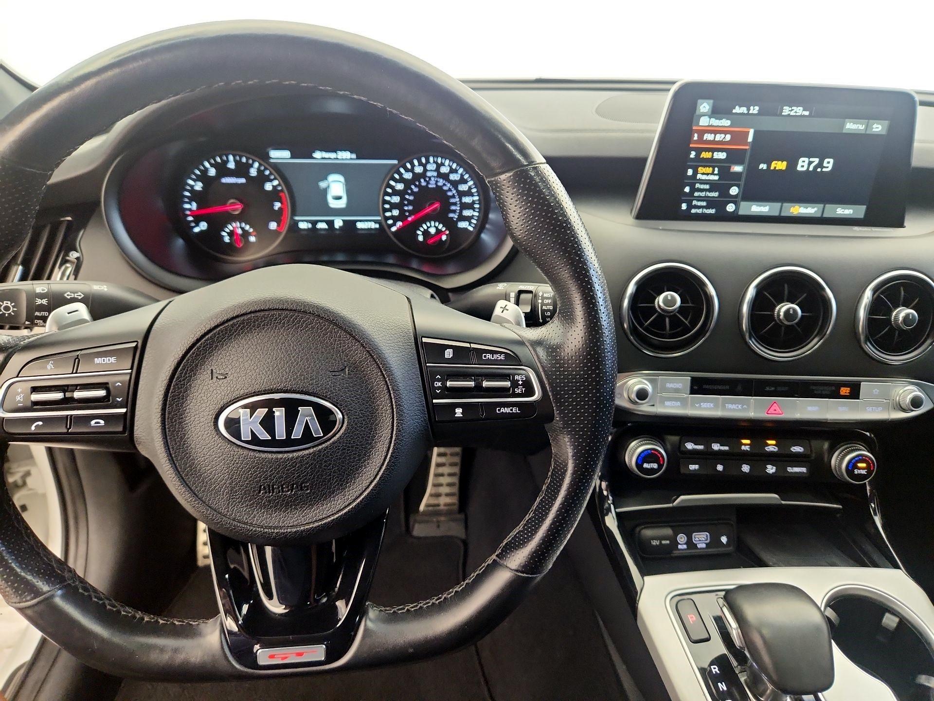 Thumbnail: 2019 Kia Stinger - 9