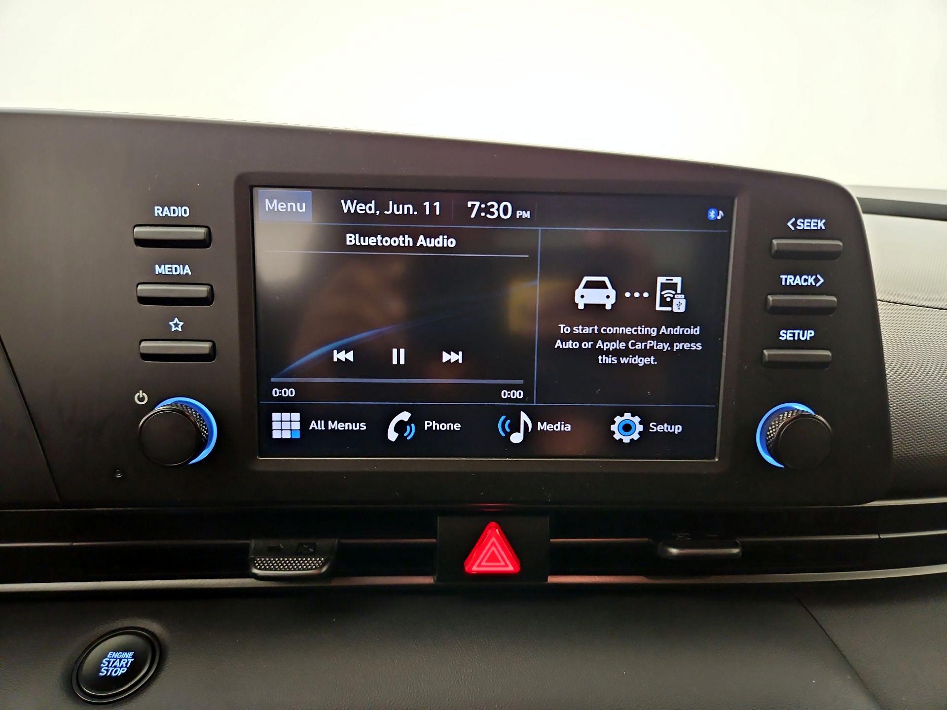 Thumbnail: 2025 Hyundai Elantra - 15
