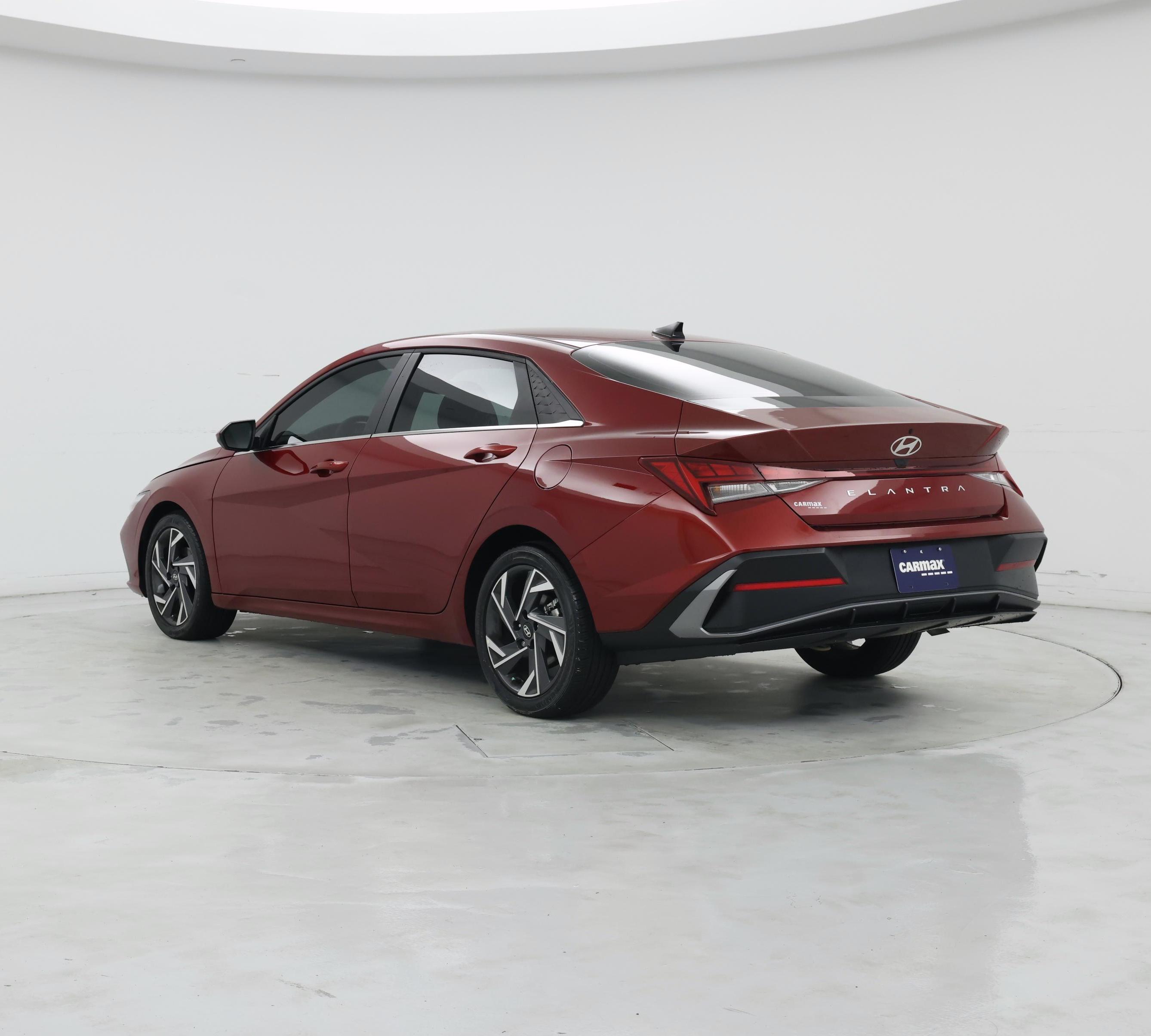 Thumbnail: 2024 Hyundai Elantra - 2