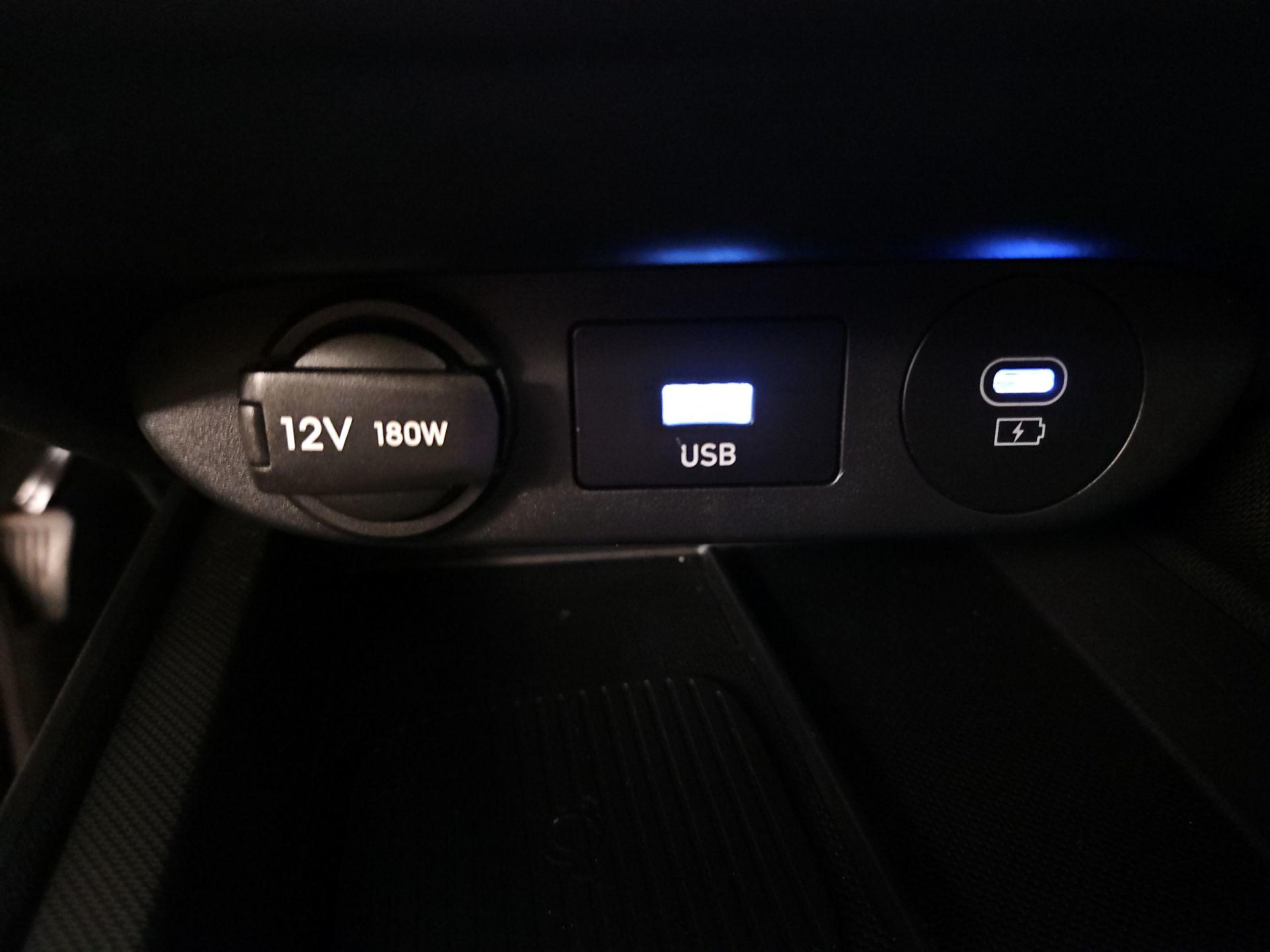 Thumbnail: 2024 Hyundai Elantra - 19