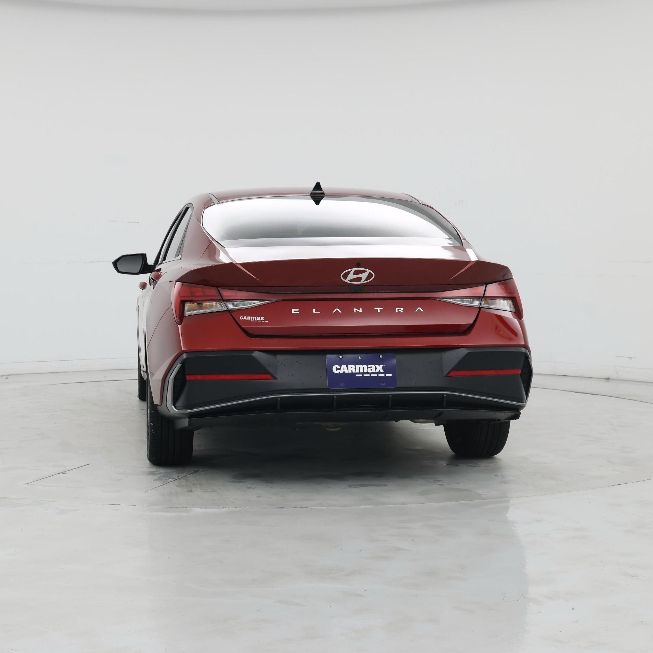 Thumbnail: 2024 Hyundai Elantra - 6