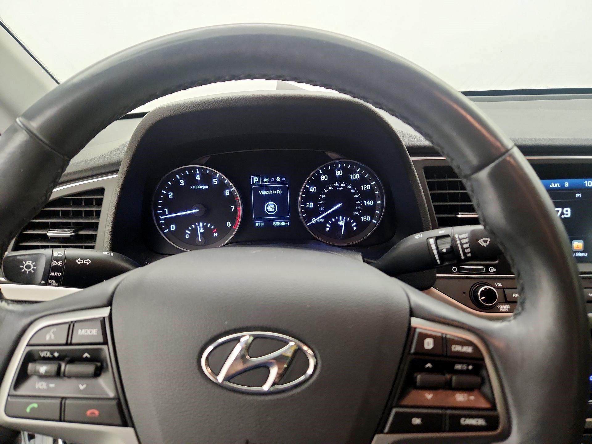 Thumbnail: 2018 Hyundai Elantra - 10