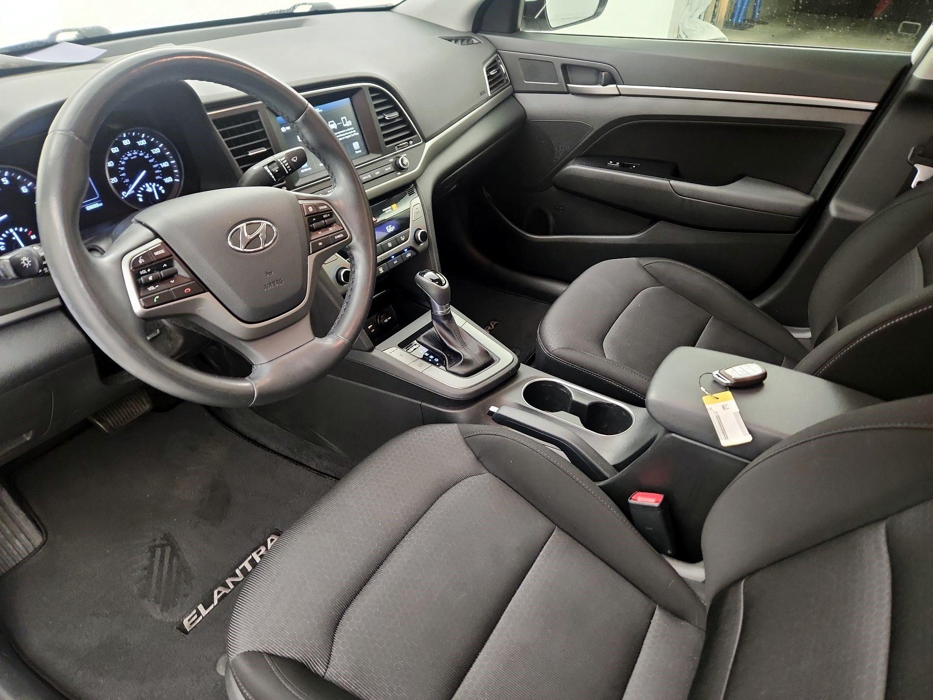 Thumbnail: 2018 Hyundai Elantra - 11