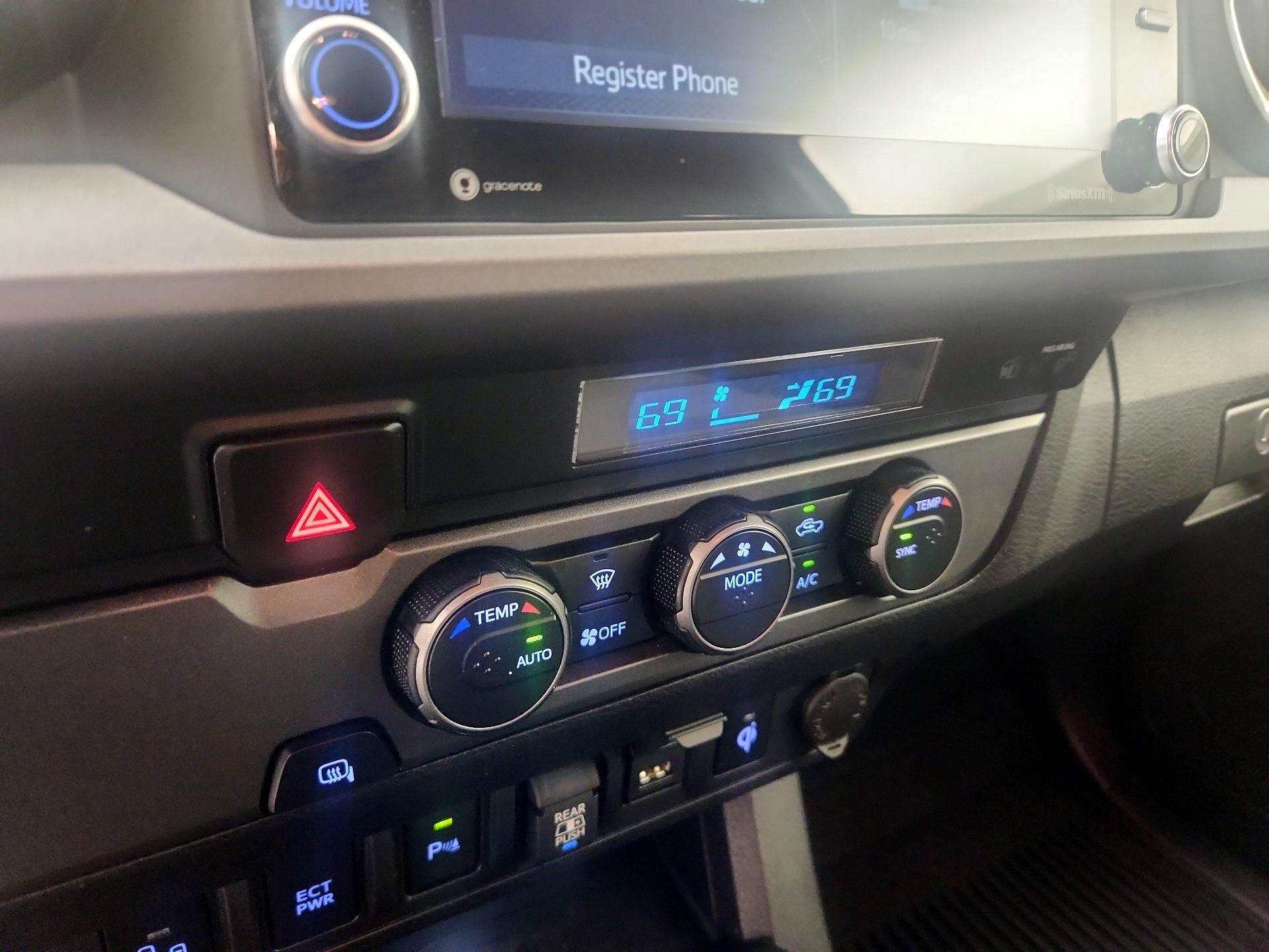 Thumbnail: 2023 Toyota Tacoma - 16