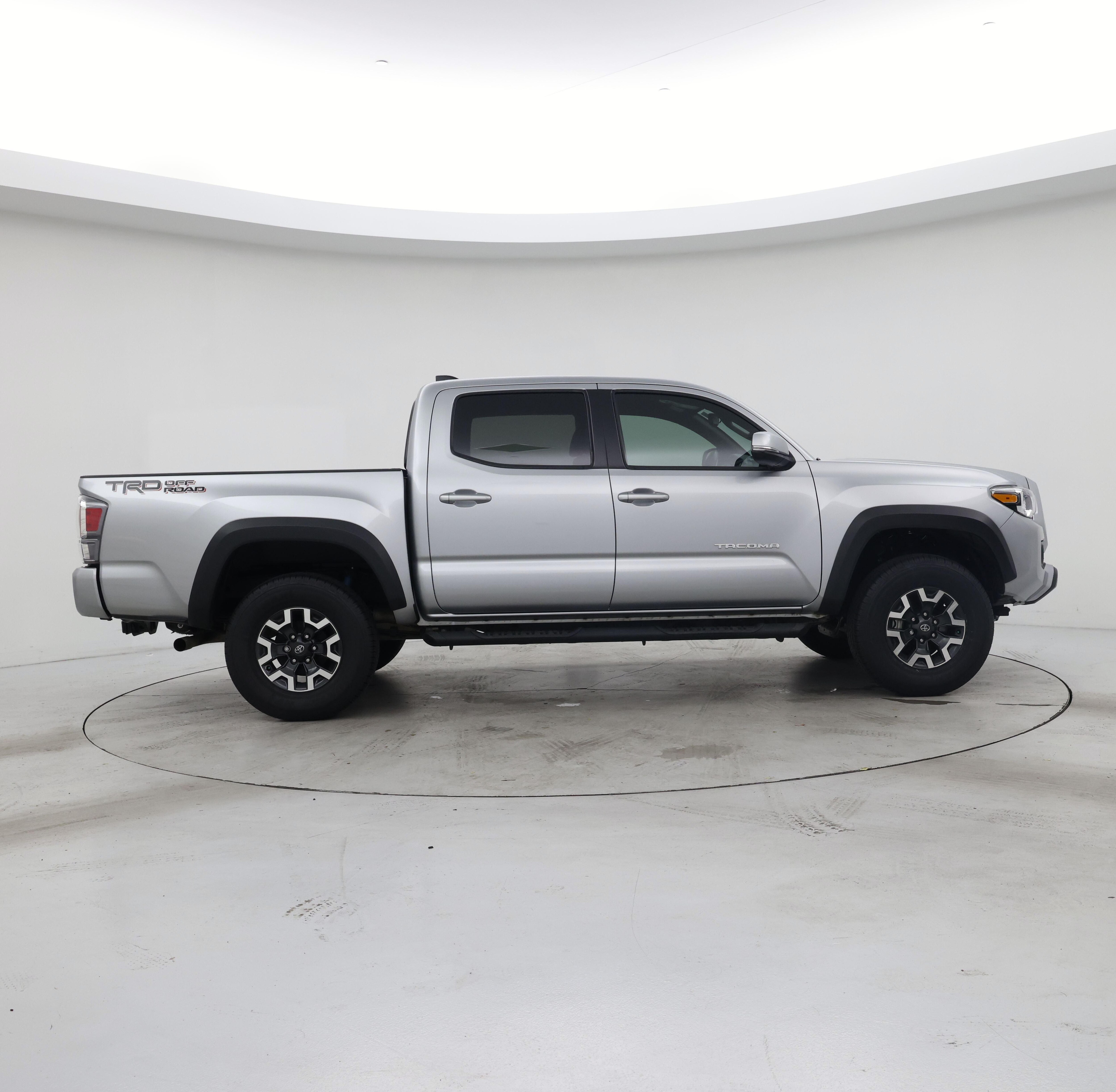 Thumbnail: 2023 Toyota Tacoma - 7