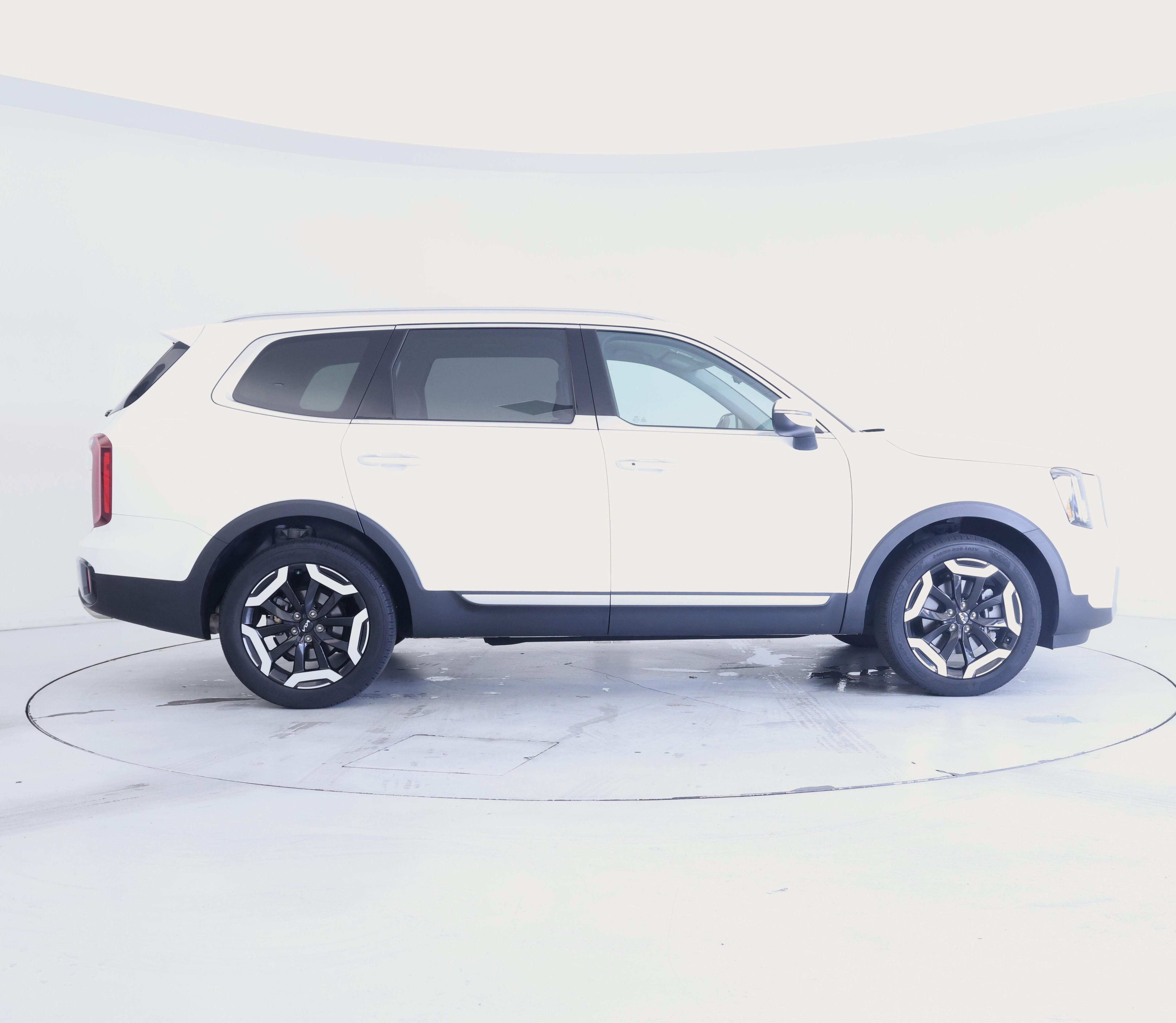 Thumbnail: 2023 Kia Telluride - 7