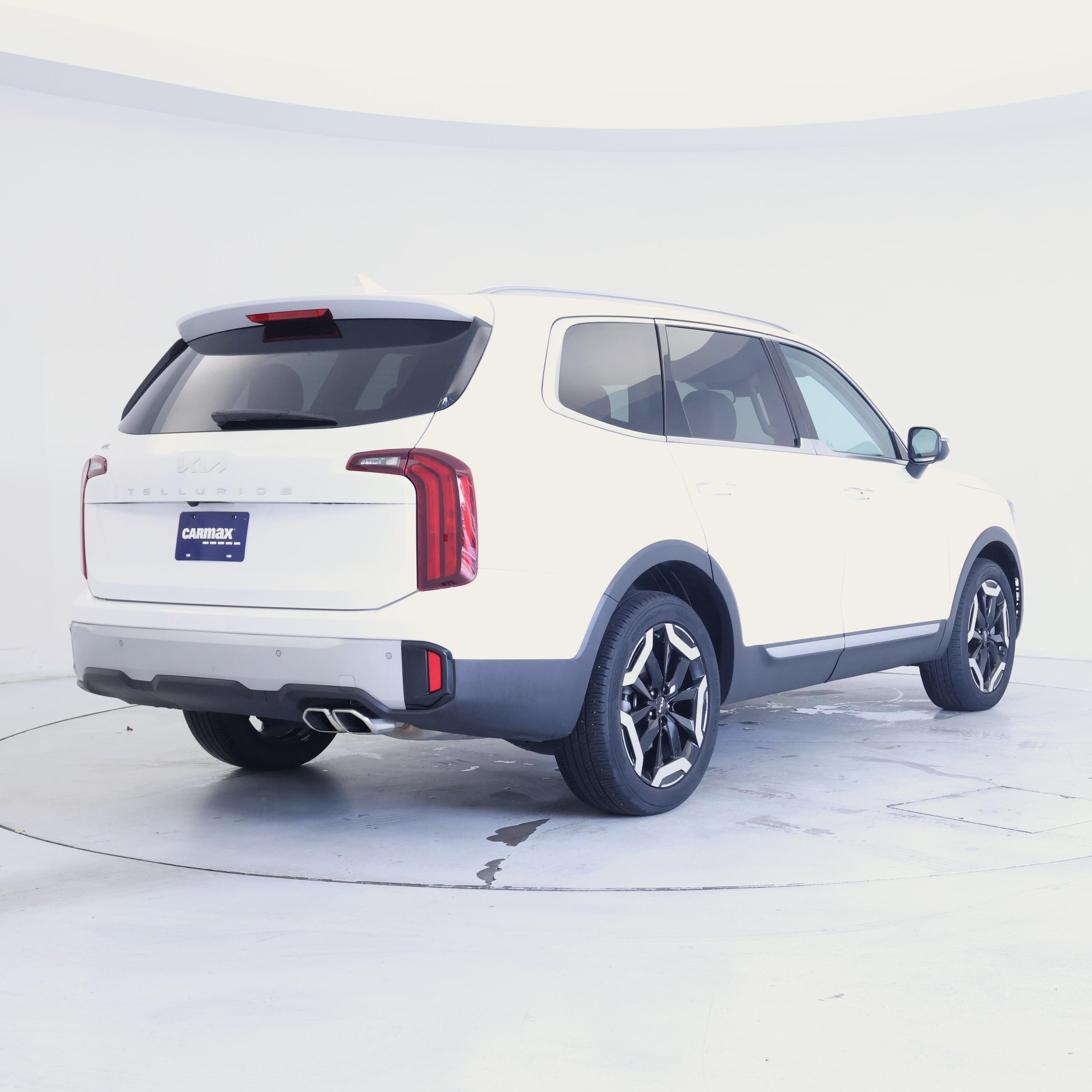 Thumbnail: 2023 Kia Telluride - 8
